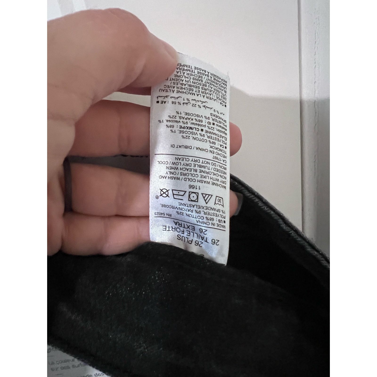 Old Navy Power Jean 26 Perfect Straight Ankle High-Rise Stretch Pant Size 42" / US 20 - 9 Thumbnail