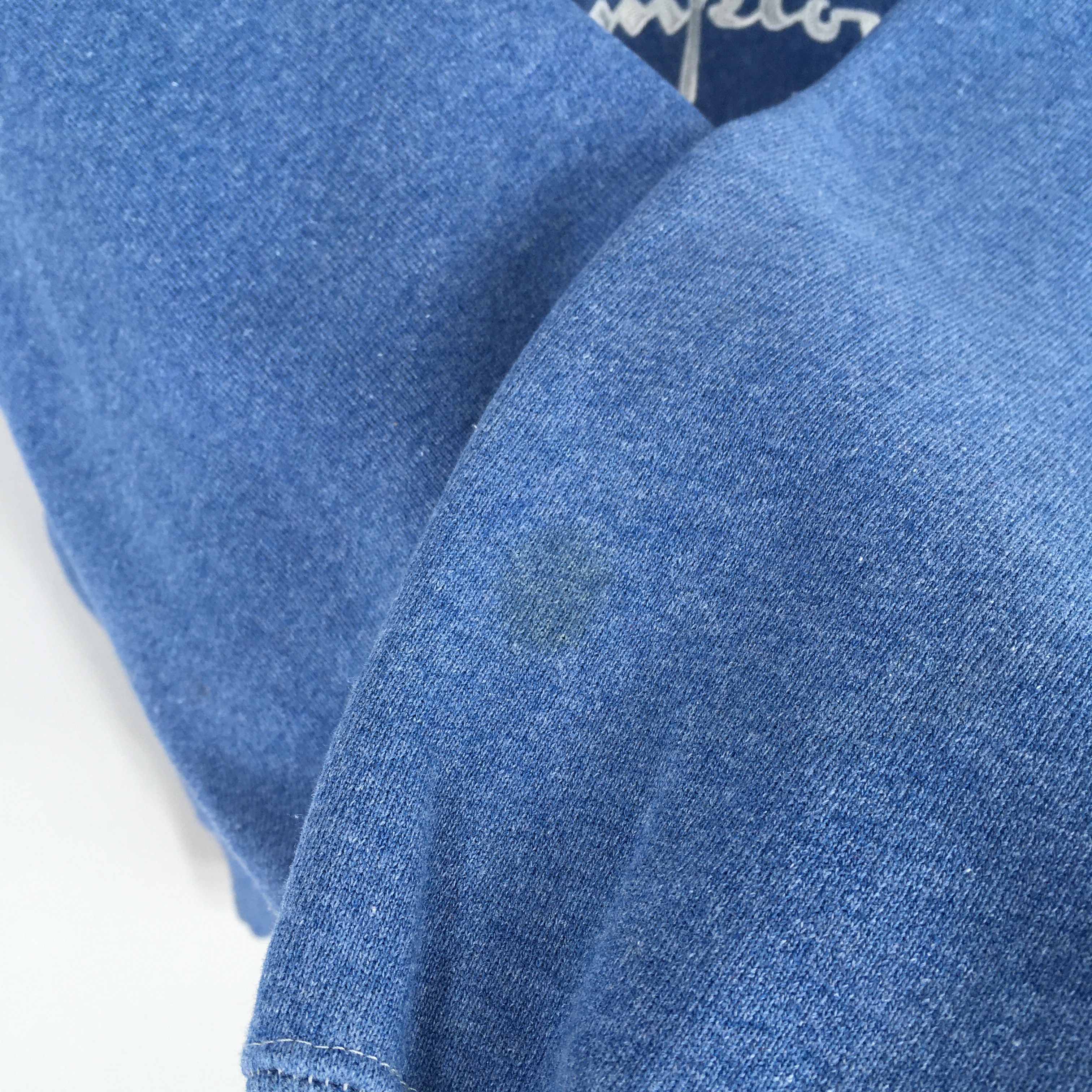 Champion Vintage Champion Script Logo Reverse Weave Sweatshirt Medium Size US M / EU 48-50 / 2 - 5 Thumbnail