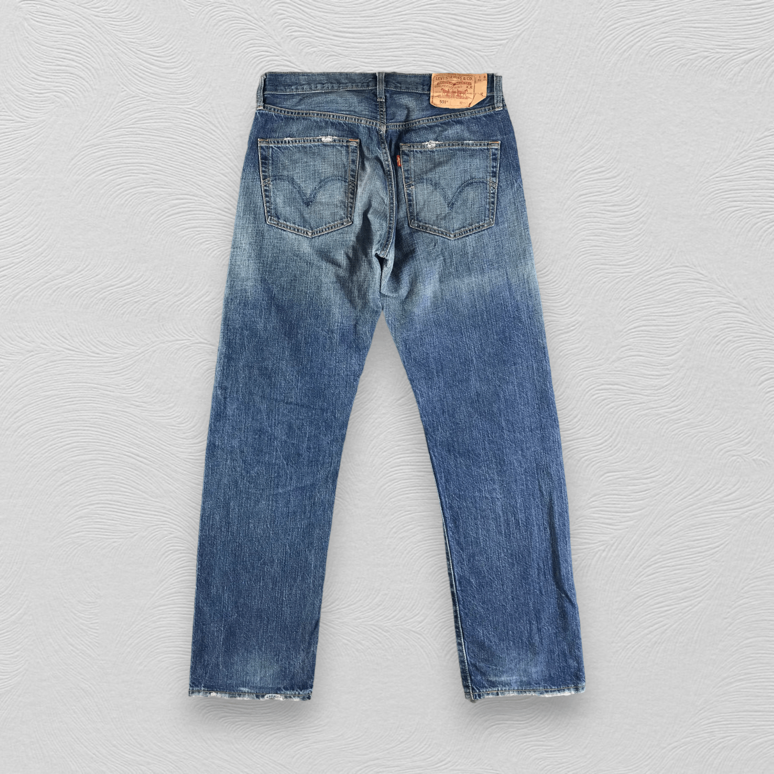 Levi's Vintage Levis 501 Jeans Blue Ripped Denim KJ2575 Size US 33 - 2 Thumbnail