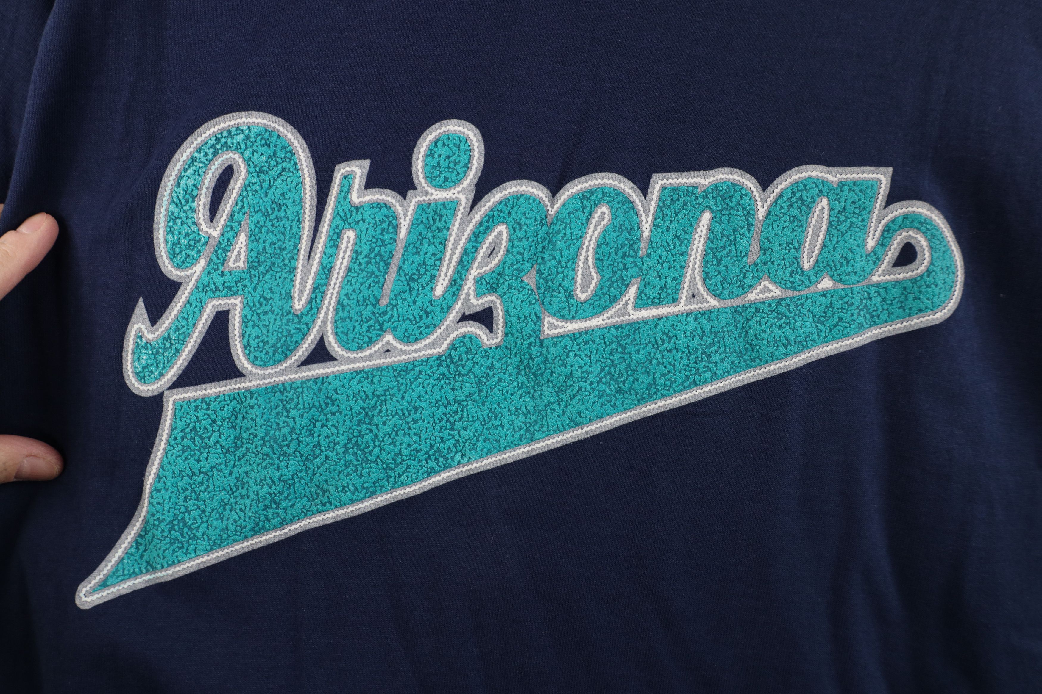 Vintage Vintage 90s Streetwear Spell Out Script Arizona T-Shirt USA Size US M / EU 48-50 / 2 - 4 Thumbnail