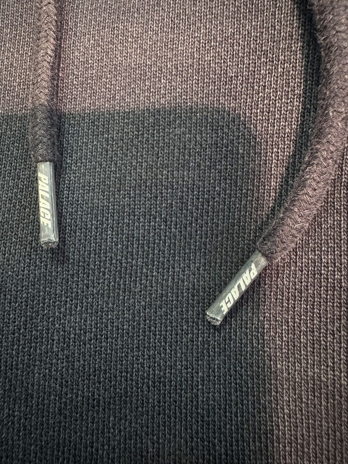 Palace Place P Sport Hood Size US M / EU 48-50 / 2 - 2 Thumbnail
