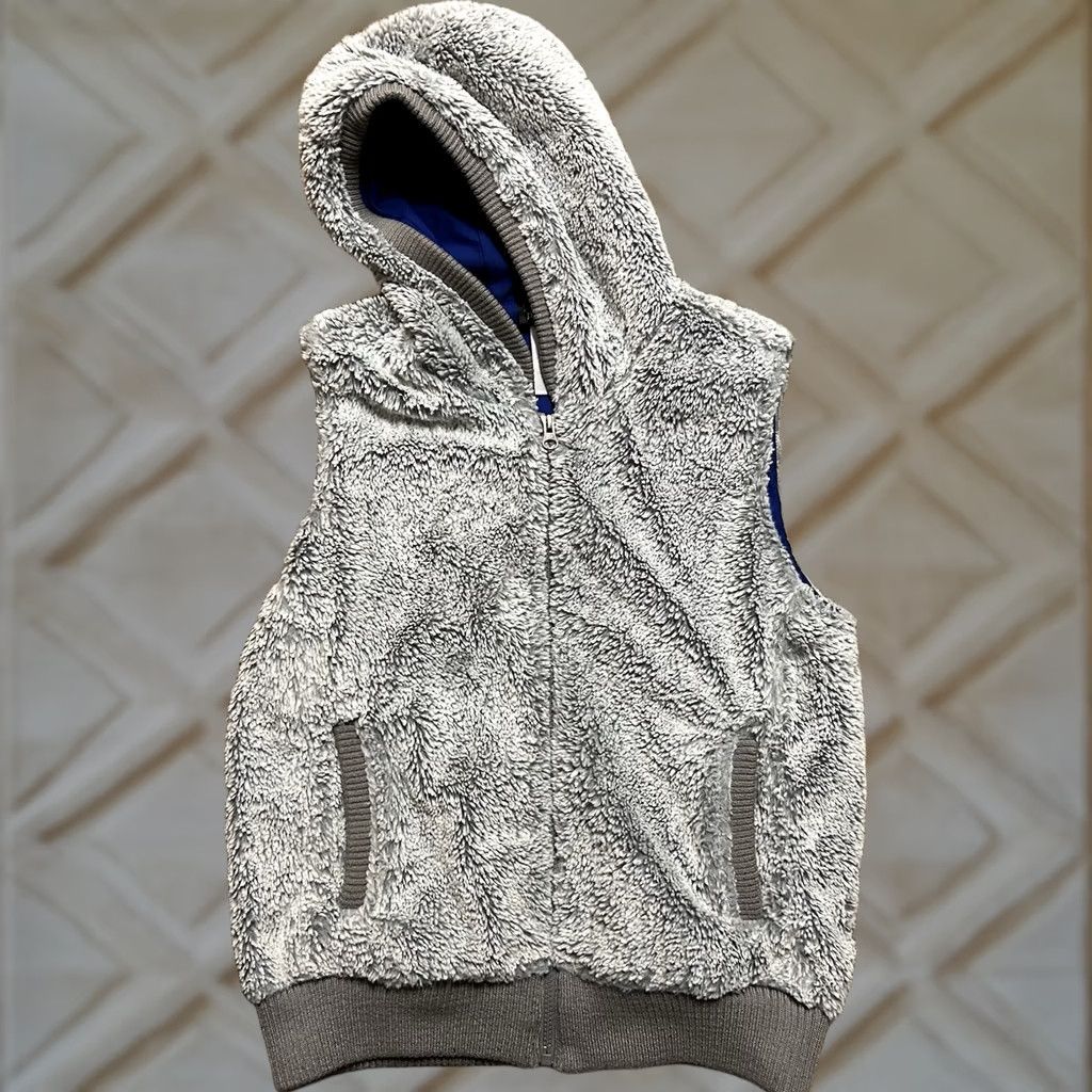 Patagonia Patagonia Vest Hooded Fleece Gray Women's Small Conejo Full Zip Hooded Pockets Reversible Winter Slim Fit Casual Size S / US 4 / IT 40 - 1 Thumbnail