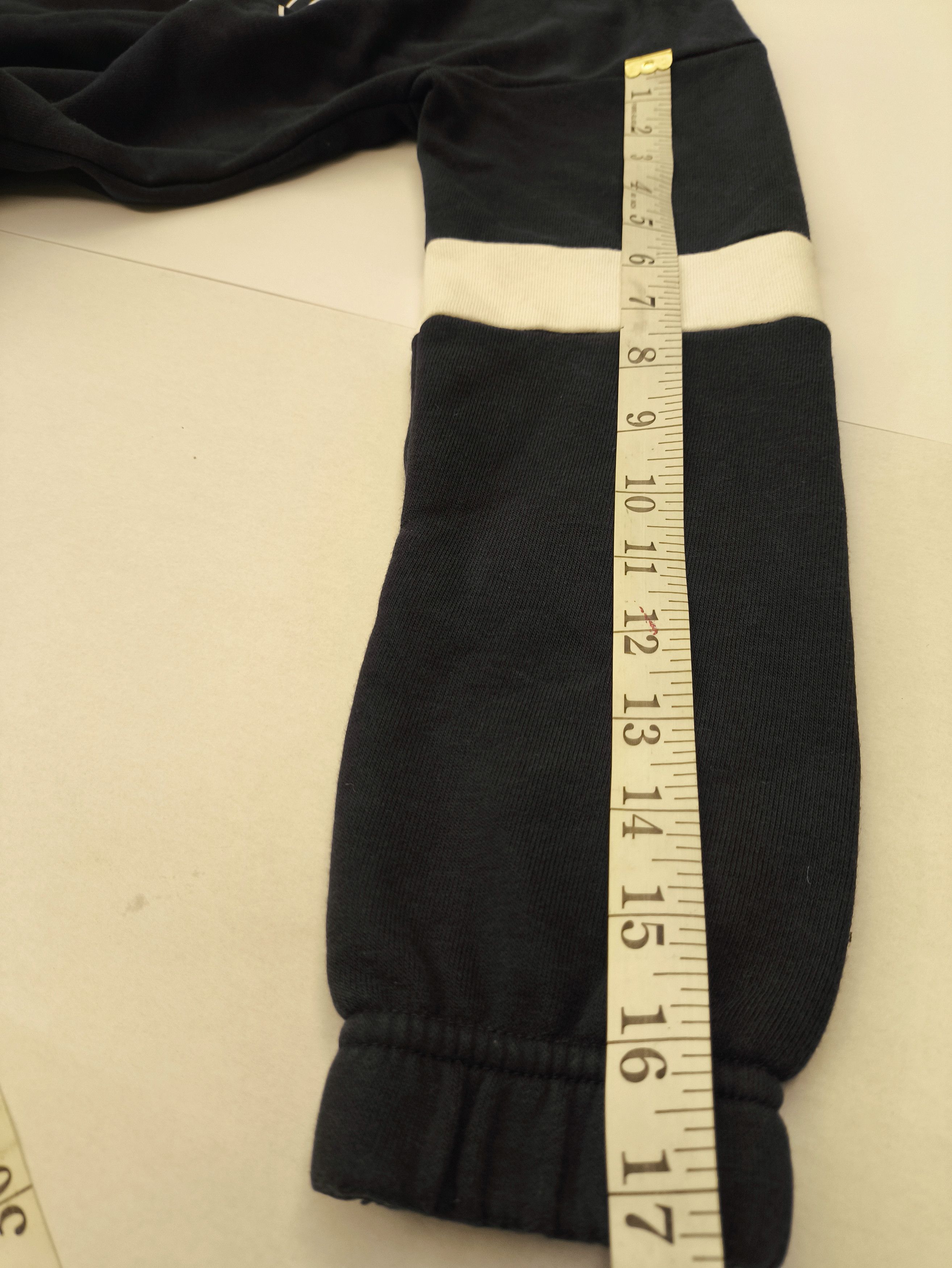 Adidas ADIDAS SWEATSHIRT Size US XS / EU 42 / 0 - 11 Thumbnail
