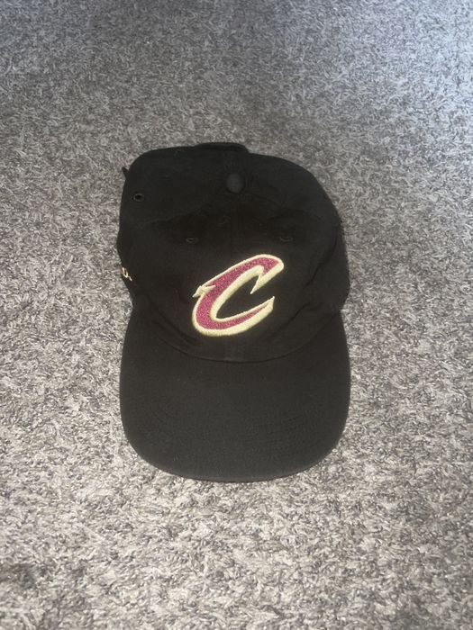 Vintage R Series By Richardson Caesars Sportsbook Cavaliers Dad Hat ...