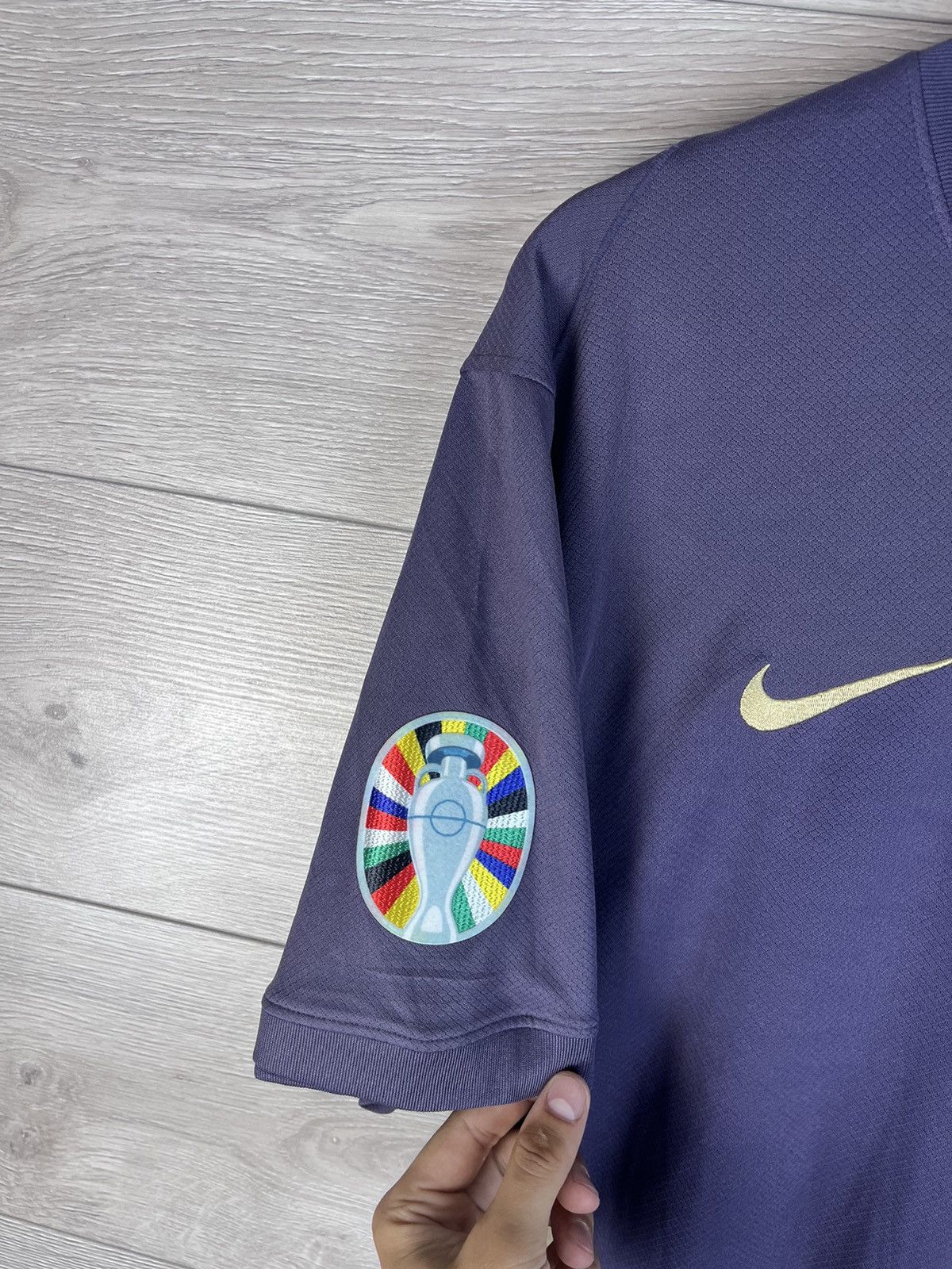 Nike Men’s football jersey Nike England 🏴󠁧󠁢󠁥󠁮󠁧󠁿 size Xl UEFA sport Size US XL / EU 56 / 4 - 4 Thumbnail