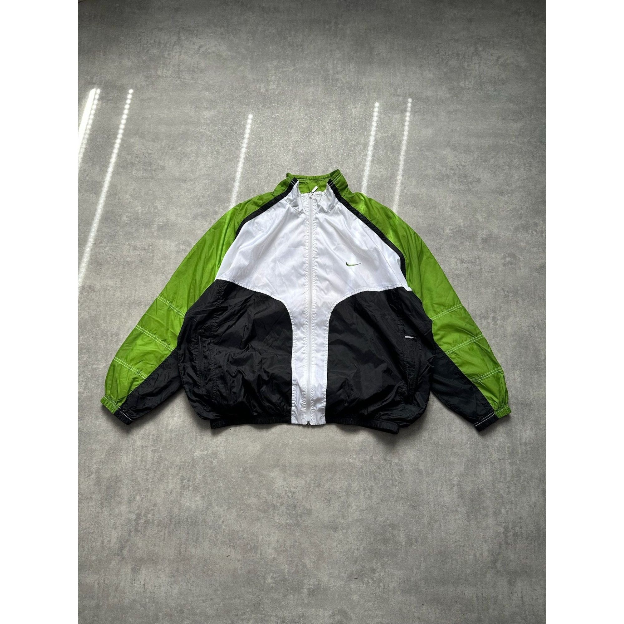 Nike vintage nike zip light track jacket windstopper windbreaker Size US XXL / EU 58 / 5 - 5 Thumbnail
