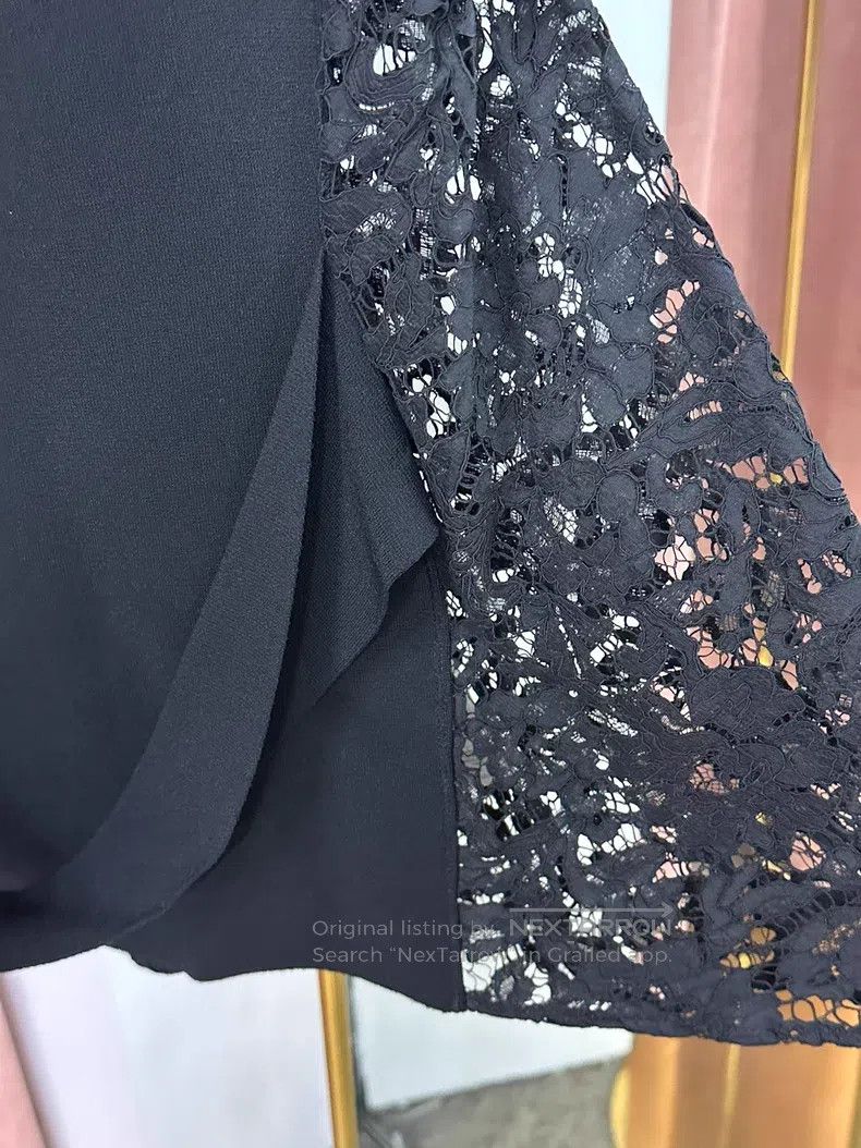 Valentino Valentino Black lace cut-out short-sleeved top knitted swe Size M / US 6-8 / IT 42-44 - 2 Thumbnail