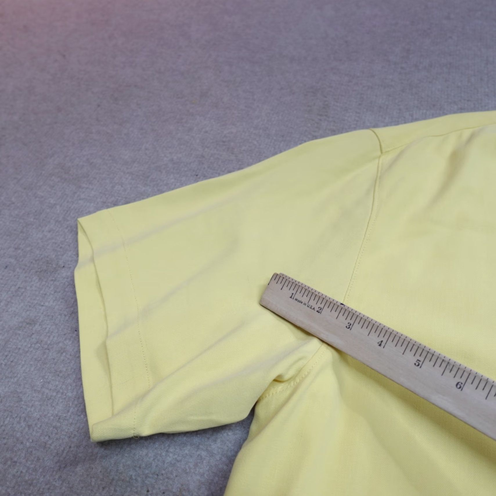 Tommy Bahama Tommy Bahama Shirt XL Yellow Solid Camp Collar Silk Short Sleeve Button-Up Mens Size US XL / EU 56 / 4 - 8 Thumbnail