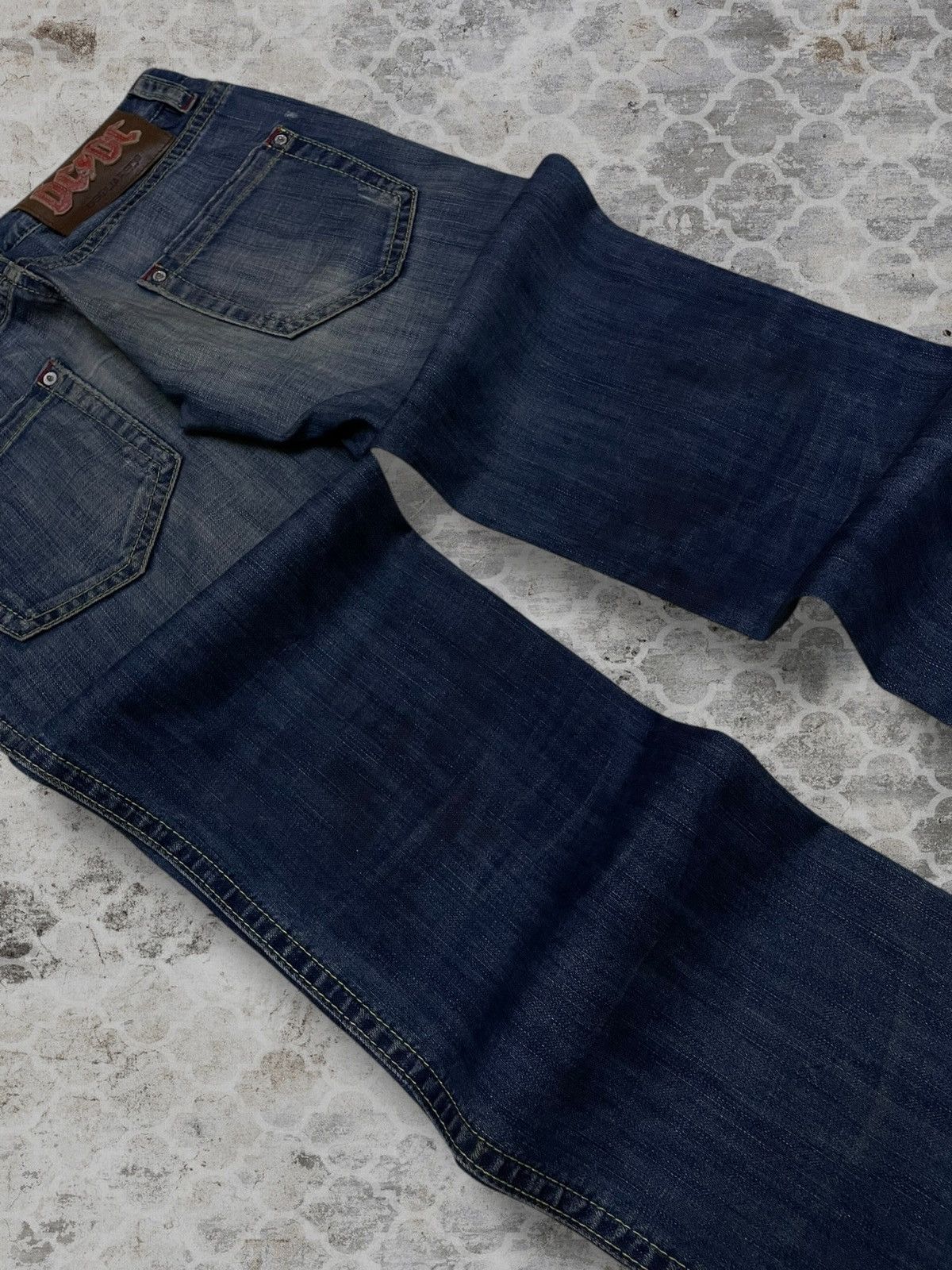 Dsquared2 Authentic Designer Dsquared Fucker Acdc Distressed Denim Size US 32 / EU 48 - 14 Thumbnail