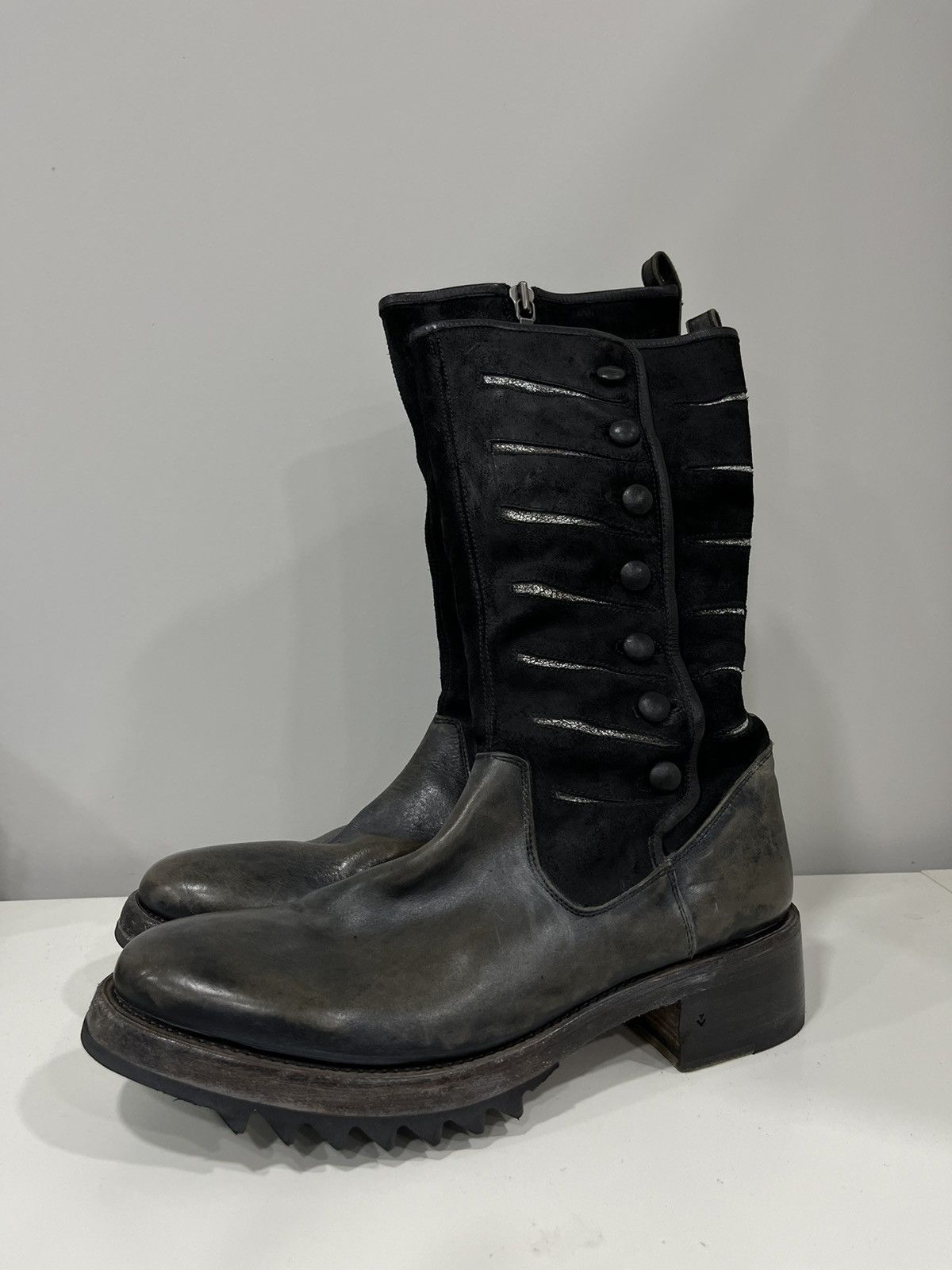 John Varvatos Thayer Tall Button Boot. Size 8.5 EU 41.5 Size US 8.5 / EU 41-42 - 11 Thumbnail