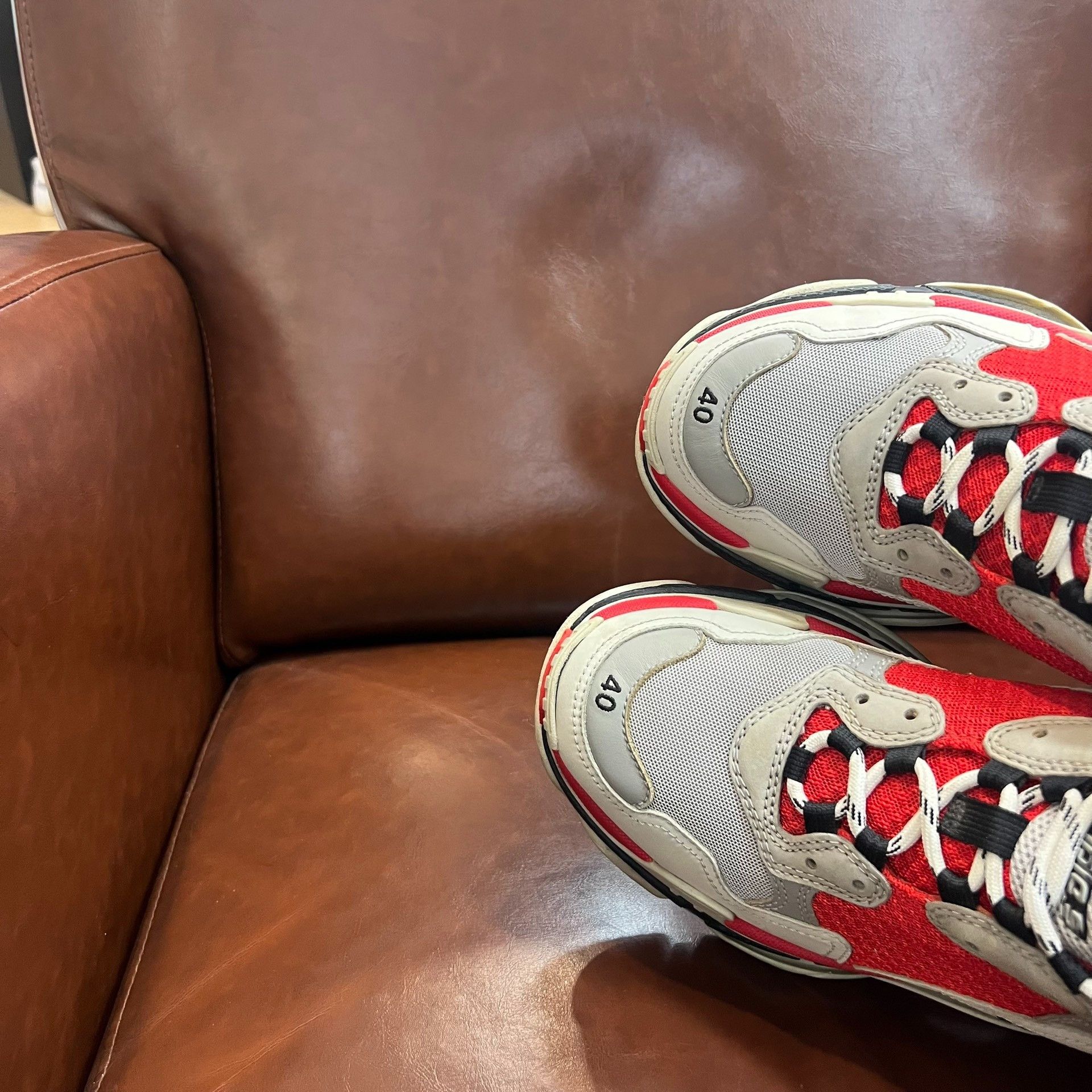 Balenciaga Balenciaga Triple S White Gray Red Size US 7 / EU 40 - 4 Thumbnail