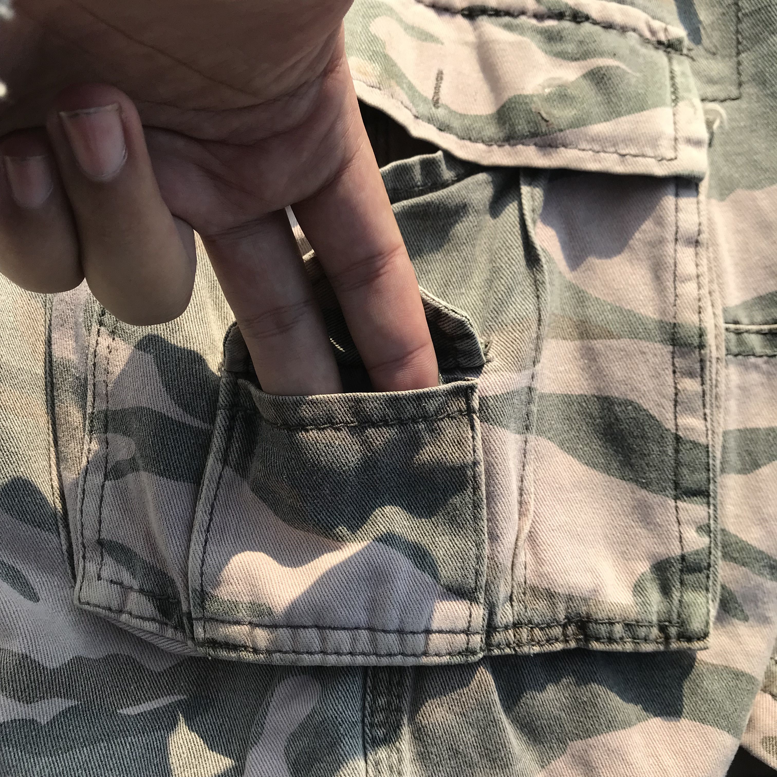 Mossimo Mossimo Supply Co Cargo Shortpants Military camouflage Size US 38 / EU 54 - 7 Thumbnail