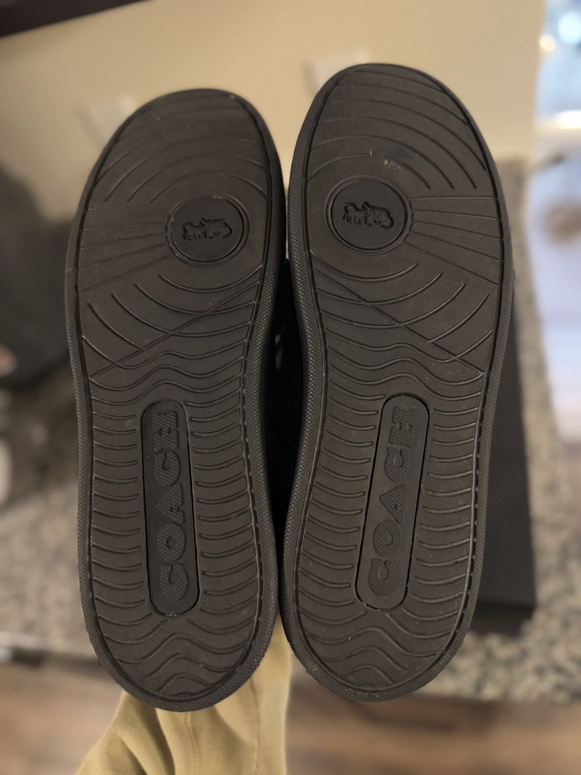 Coach Coach Lowline Low Top Sneaker Signature Black Size 13US Size US 13 / EU 46 - 14 Thumbnail