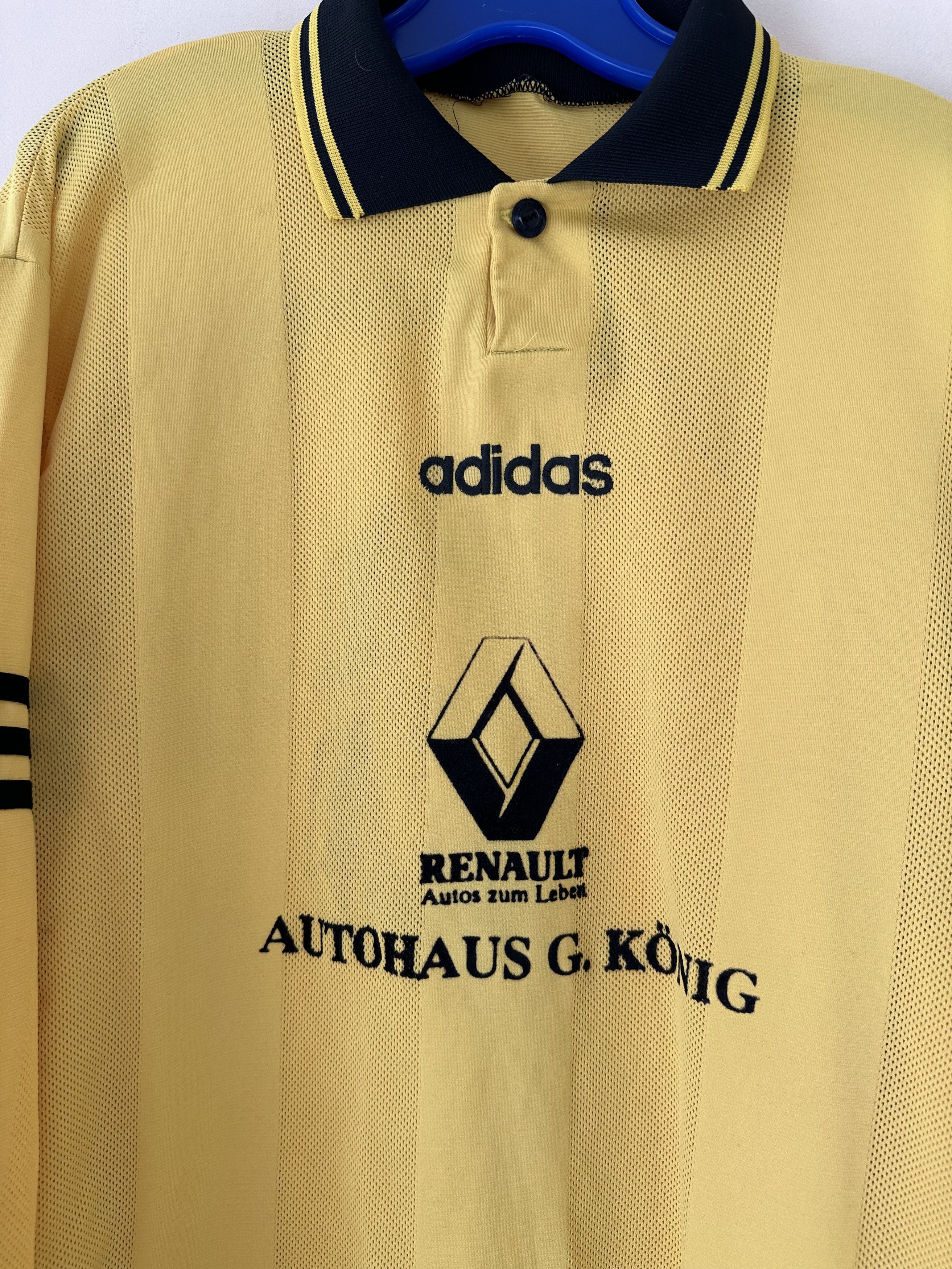 Adidas Rare Vintage Adidas Renault bundes league football tee Size US XL / EU 56 / 4 - 4 Thumbnail