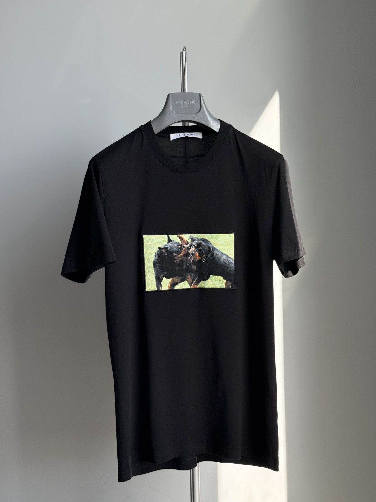 Givenchy Givenchy Rottweiler Tee Mens Black T-Shirt Size US S / EU 44-46 / 1 - 4 Thumbnail