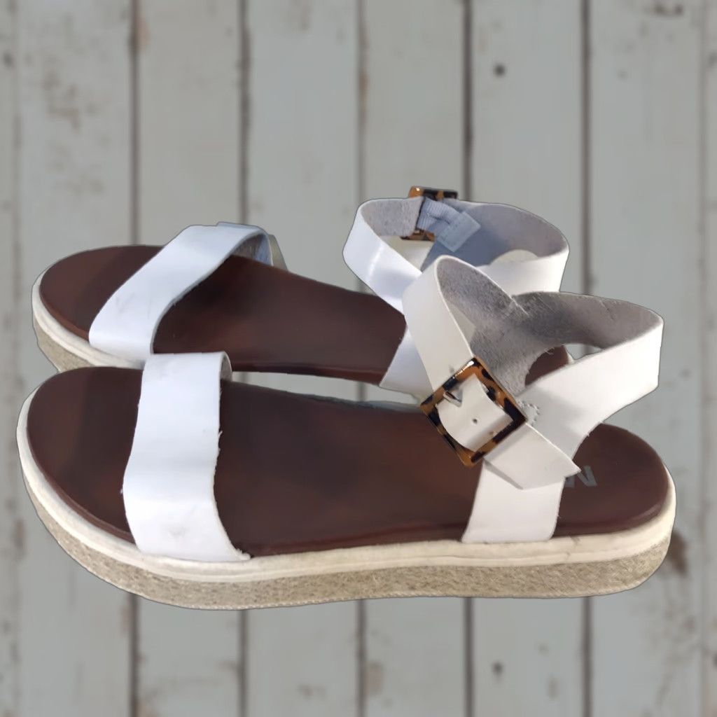 Vintage MIA White Platform Slides with Adjustable Buckles Women's Size 8 Casual Workwear Size US 8 / IT 38 - 1 Thumbnail