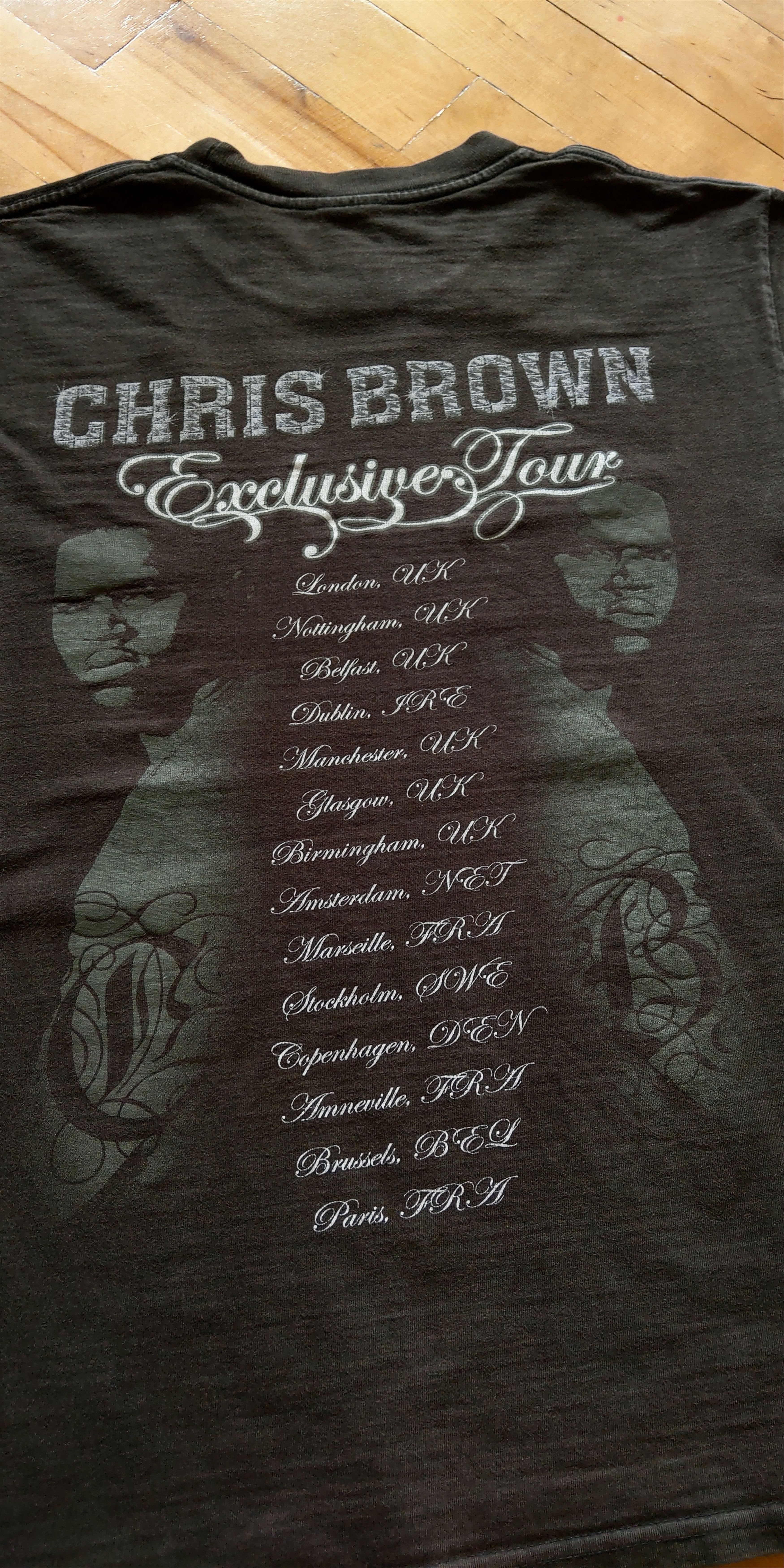 Band Tees Chris Brown 2007 Exclusive Tour Shirt Rare! Size US M / EU 48-50 / 2 - 6 Thumbnail