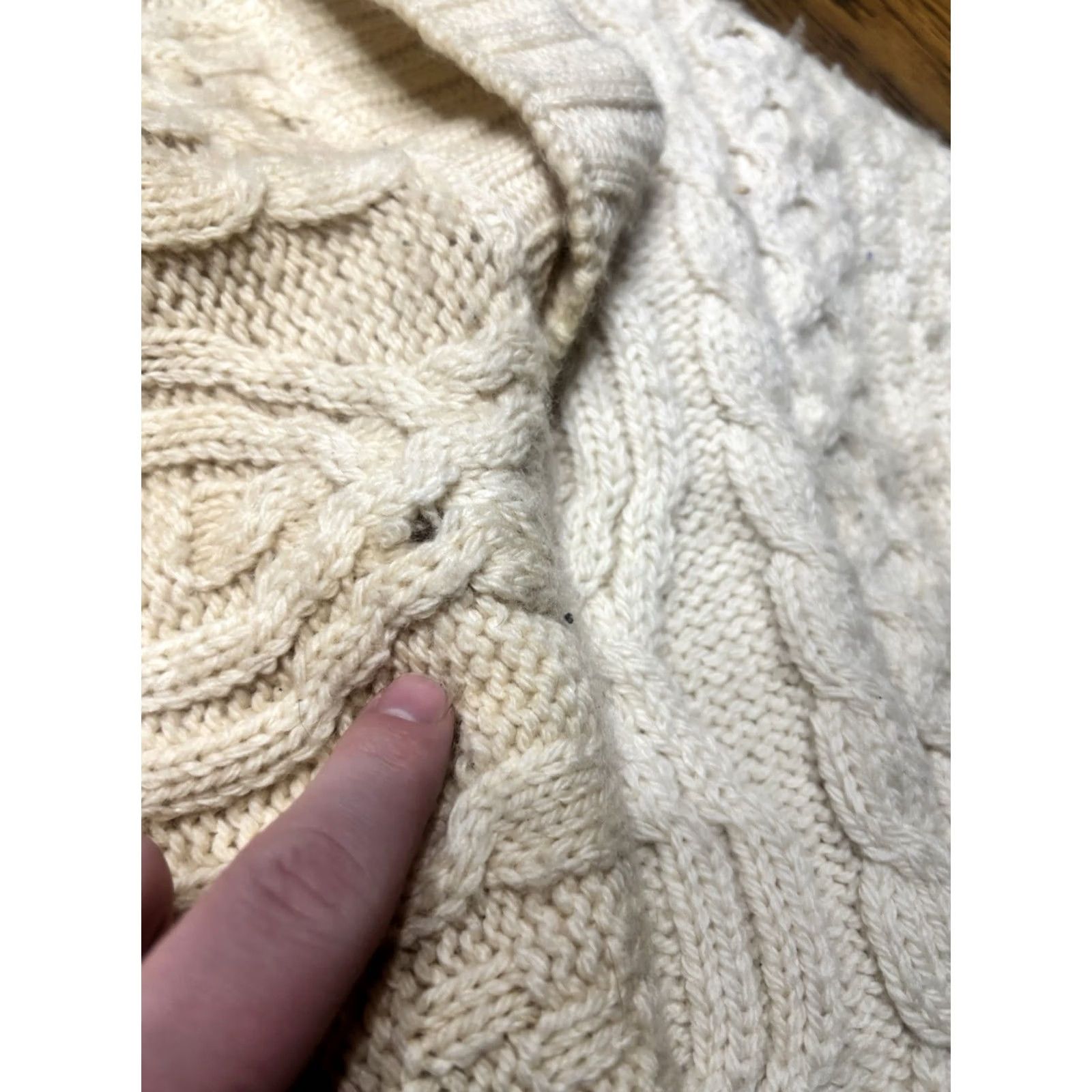 Vintage VINTAGE Aran Crafts Ireland 100% Merino Wool Full Zip Up Cardigan Sweater Adult 2XL Ivory Fisherman Cable-Knit 80s Womens Size XXL / US 16-18 / IT 52-54 - 4 Thumbnail