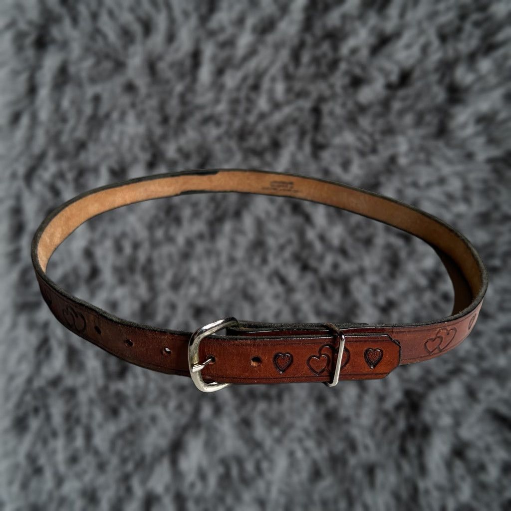 Vintage VINTAGE Leather Belt Heart Design Brown Hand Tooled Western Boho Mens Unisex Adult Size ONE SIZE - 1 Thumbnail