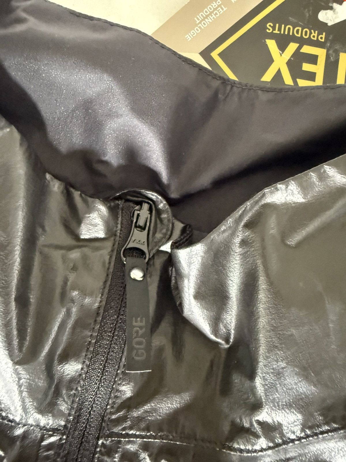 Goretex Gore-Tex NWT black jacket. Size men’s XS-S Size US S / EU 44-46 / 1 - 3 Thumbnail