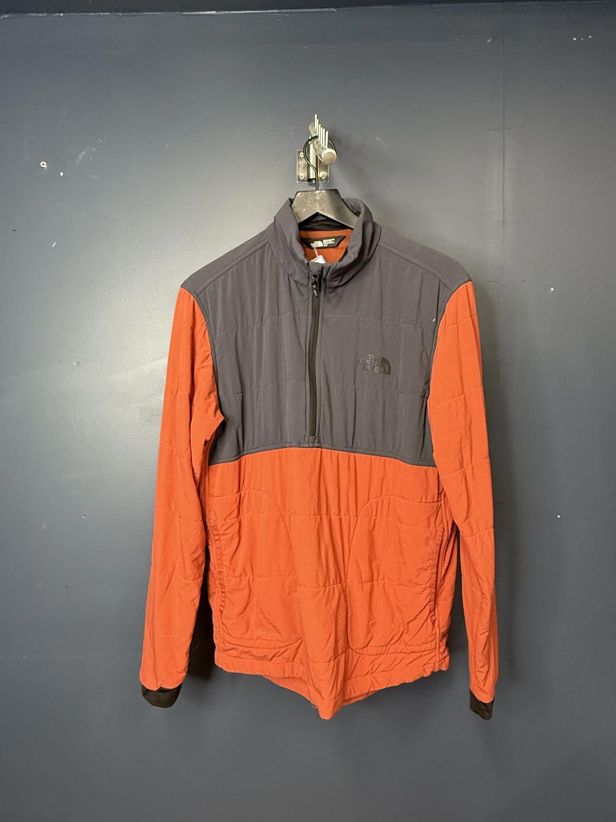 Designer The North Face Men's Mountain Sweatshirt Quarter Zip Sz M Size US M / EU 48-50 / 2 - 1 Thumbnail