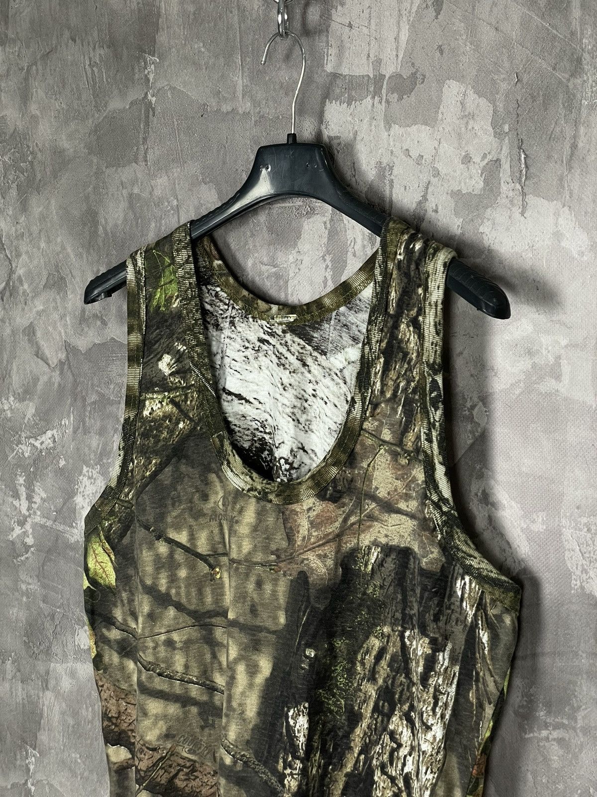 Realtree × Vintage Vintage 00s Mossy Oak Tree Camo Mesh Tank Top L rare Size US L / EU 52-54 / 3 - 7 Thumbnail