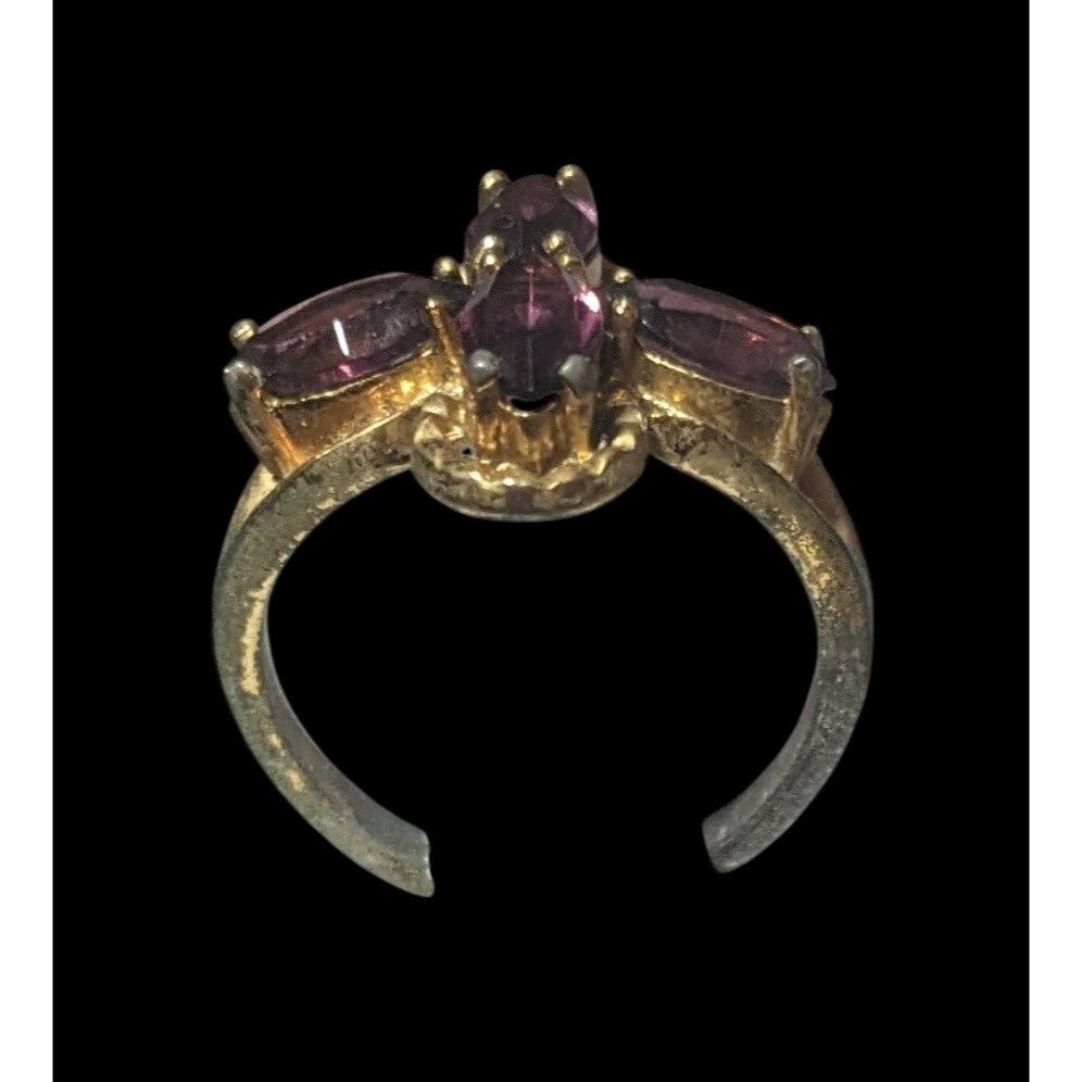 Other Vintage Elegant Floral Purple Stone Gold Tone Ring Size 6 Size ONE SIZE - 12 Thumbnail