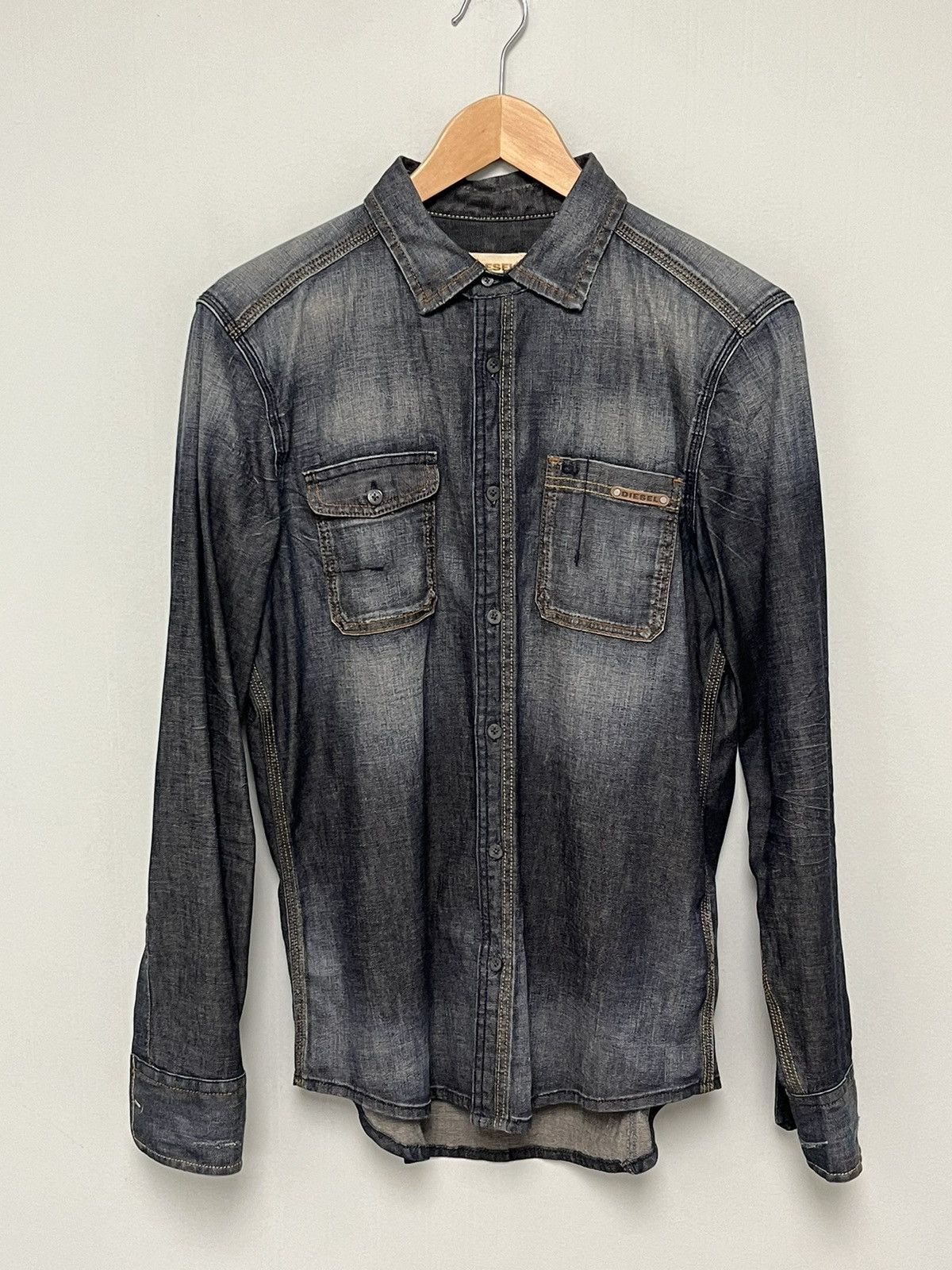 Diesel Diesel Denim Workshirt. Size medium Size US M / EU 48-50 / 2 - 9 Thumbnail