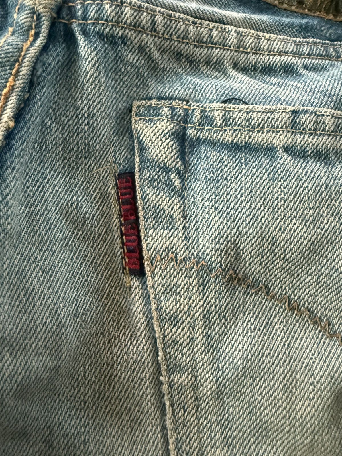 Blue Blue Japan DISTRESS FADED JAPAN BRAND VINTAGE BLUE-BLUE JAPAN SELVEDGE Size US 31 - 7 Thumbnail