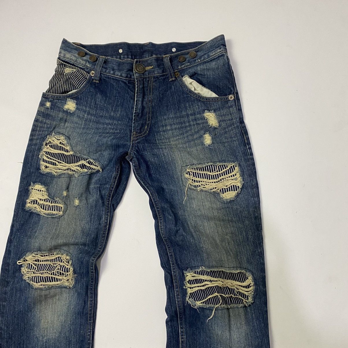 Beauty Beast 💣Delete today Distressed Kurt Cobain style jeans Size US 33 - 7 Thumbnail