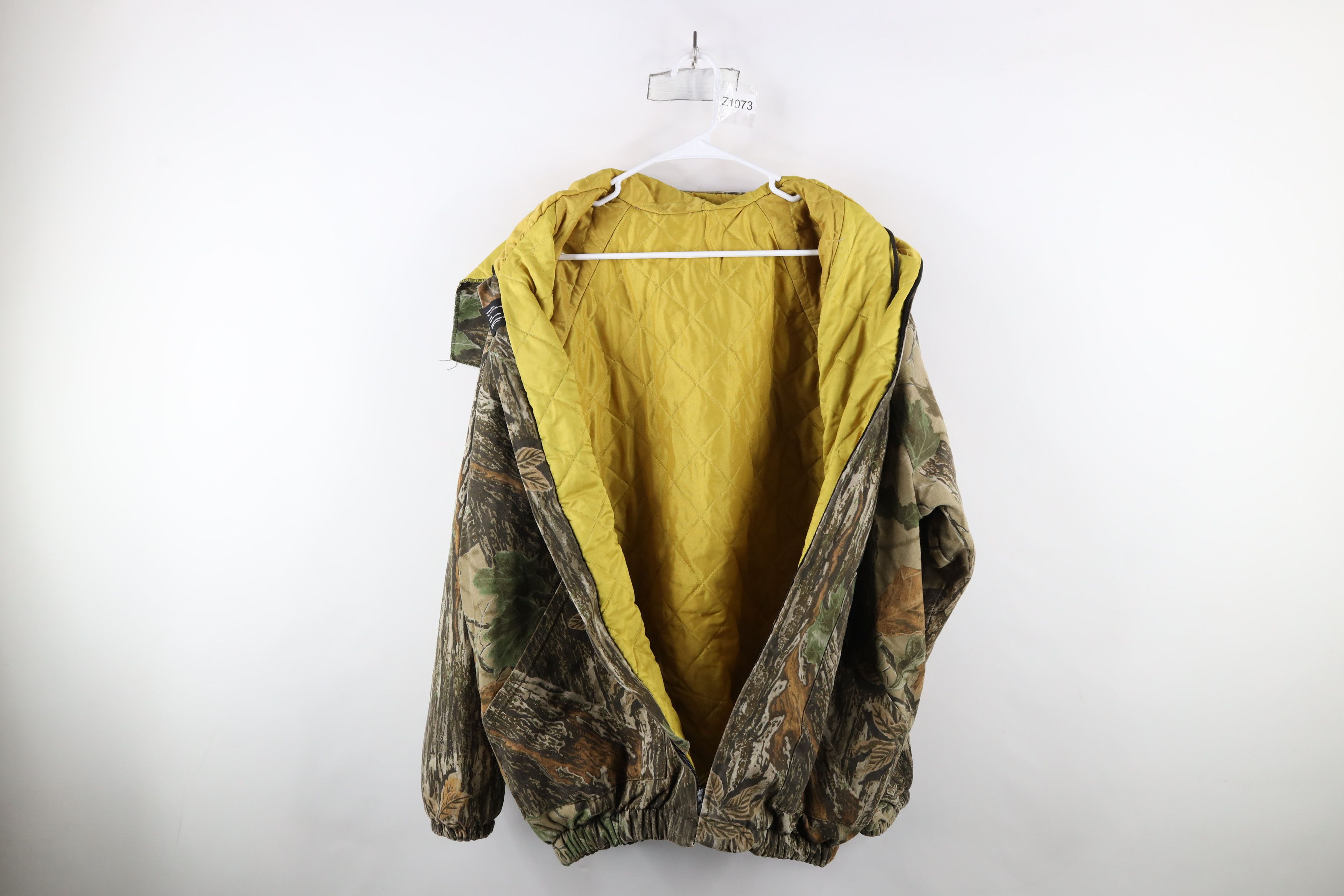 Vintage Vintage 90s Quilted Realtree Camouflage Hooded Jacket AS IS Size US XL / EU 56 / 4 - 11 Thumbnail