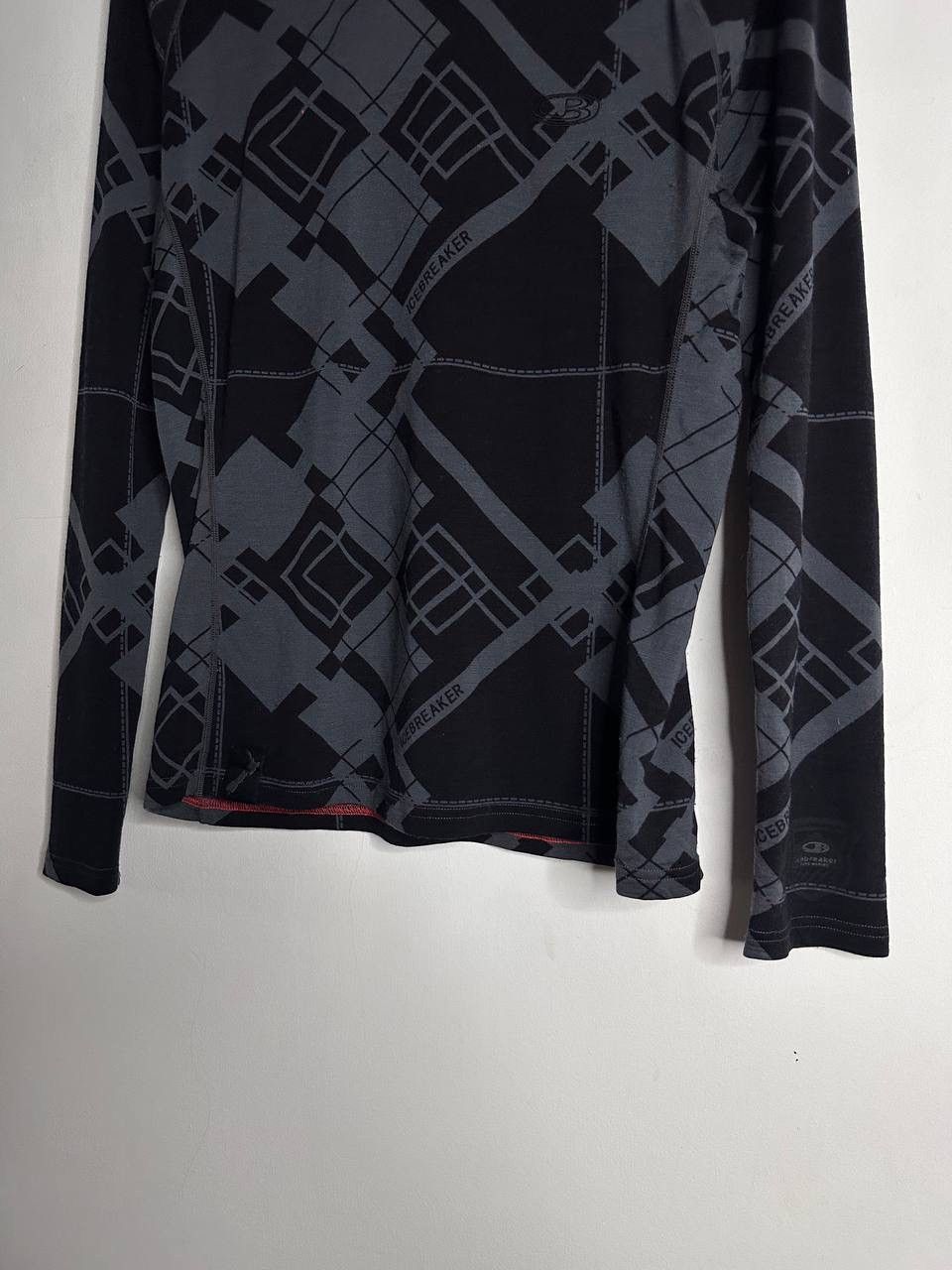 Icebreaker Icebreaker Merino Wool Base Layer Top Men’s S Long Sleeve Size US S / EU 44-46 / 1 - 2 Thumbnail