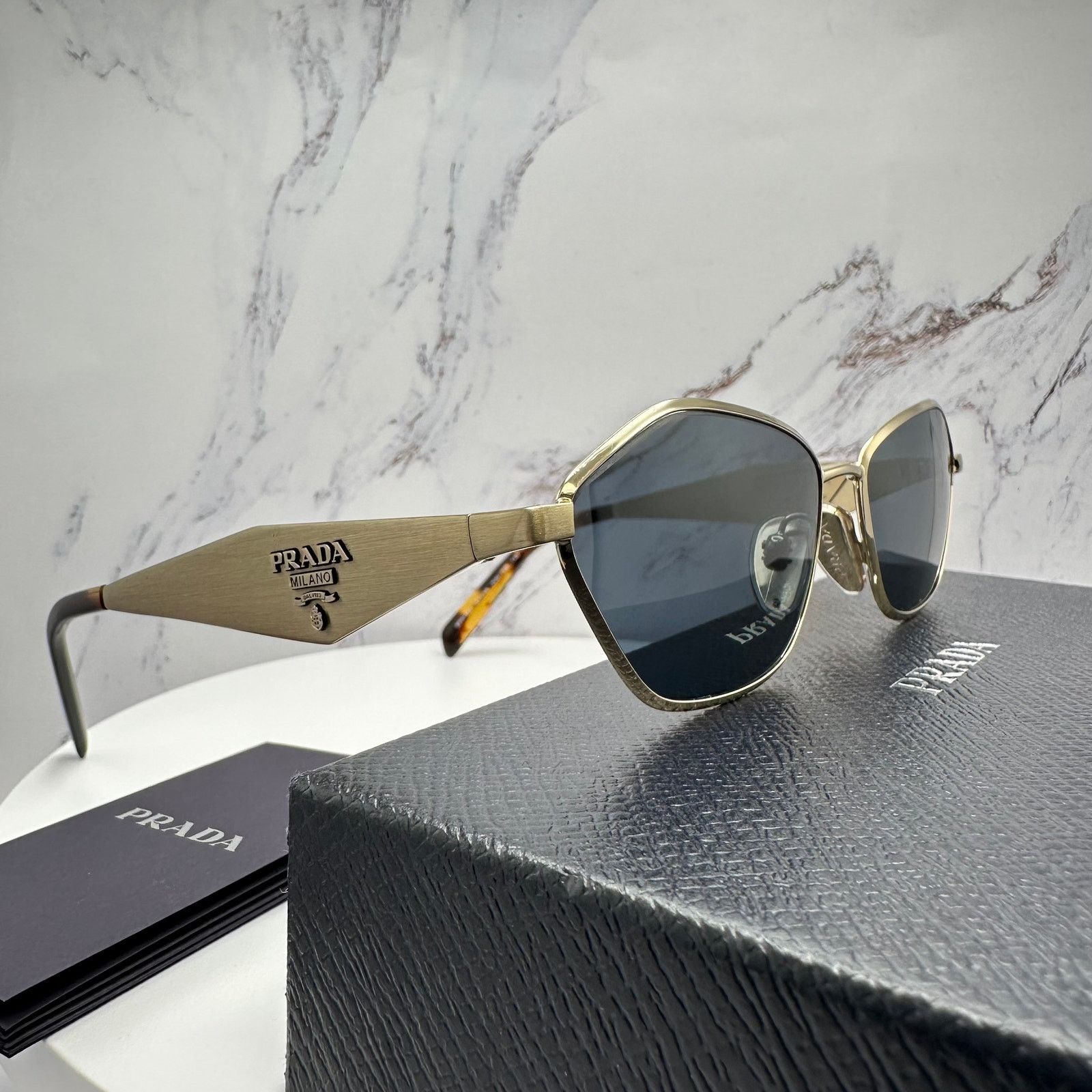 Prada New PRADA Sunglasses Gold Metal 3D Logo Aviator Size ONE SIZE - 6 Thumbnail