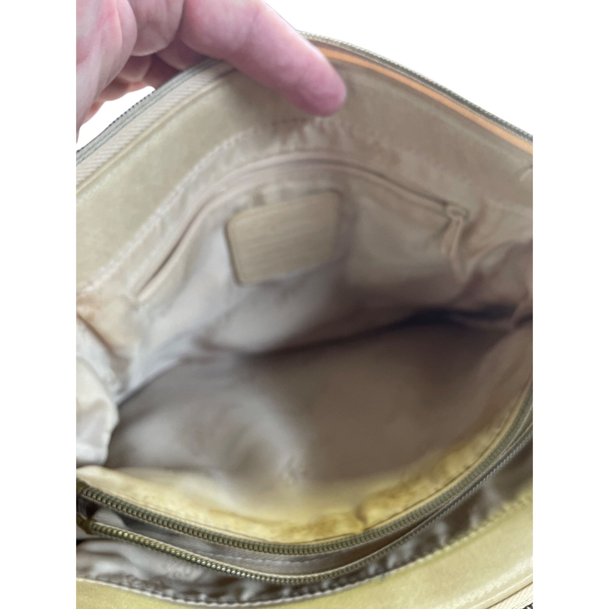 Fossil Fossil Womens Cream Leather vintage retro Crossbody Handbag Size ONE SIZE - 17 Thumbnail