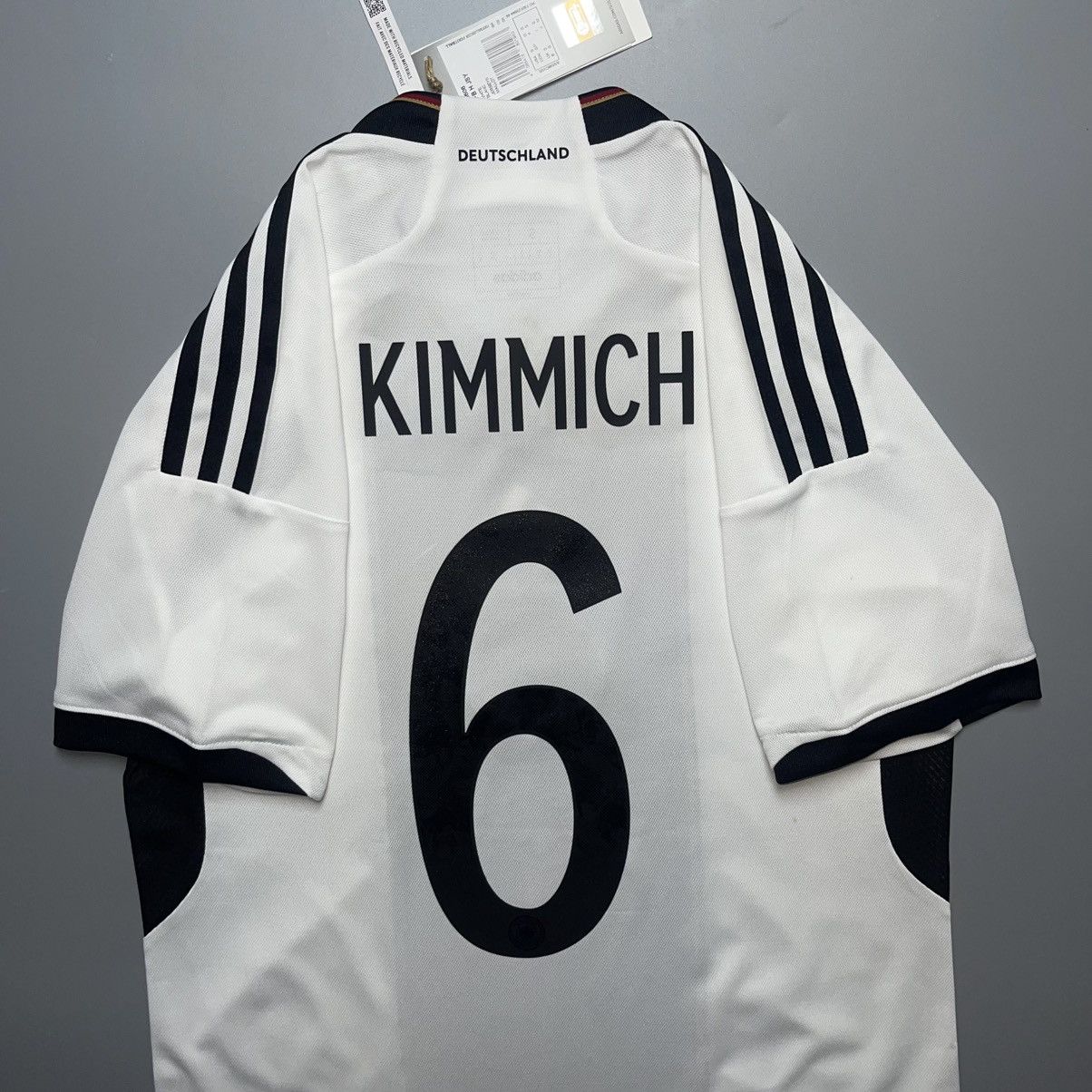 Adidas GERMANY ADIDAS 2022 WORLD CUP SOCCER HOME JERSEY #6 KIMMICH Size US S / EU 44-46 / 1 - 8 Thumbnail