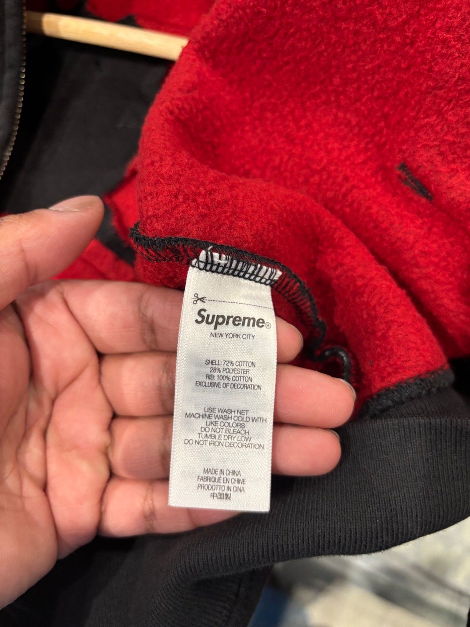 Supreme Supreme Cut Out Zip Up Hooded Sweatshirt Black Size US S / EU 44-46 / 1 - 7 Thumbnail