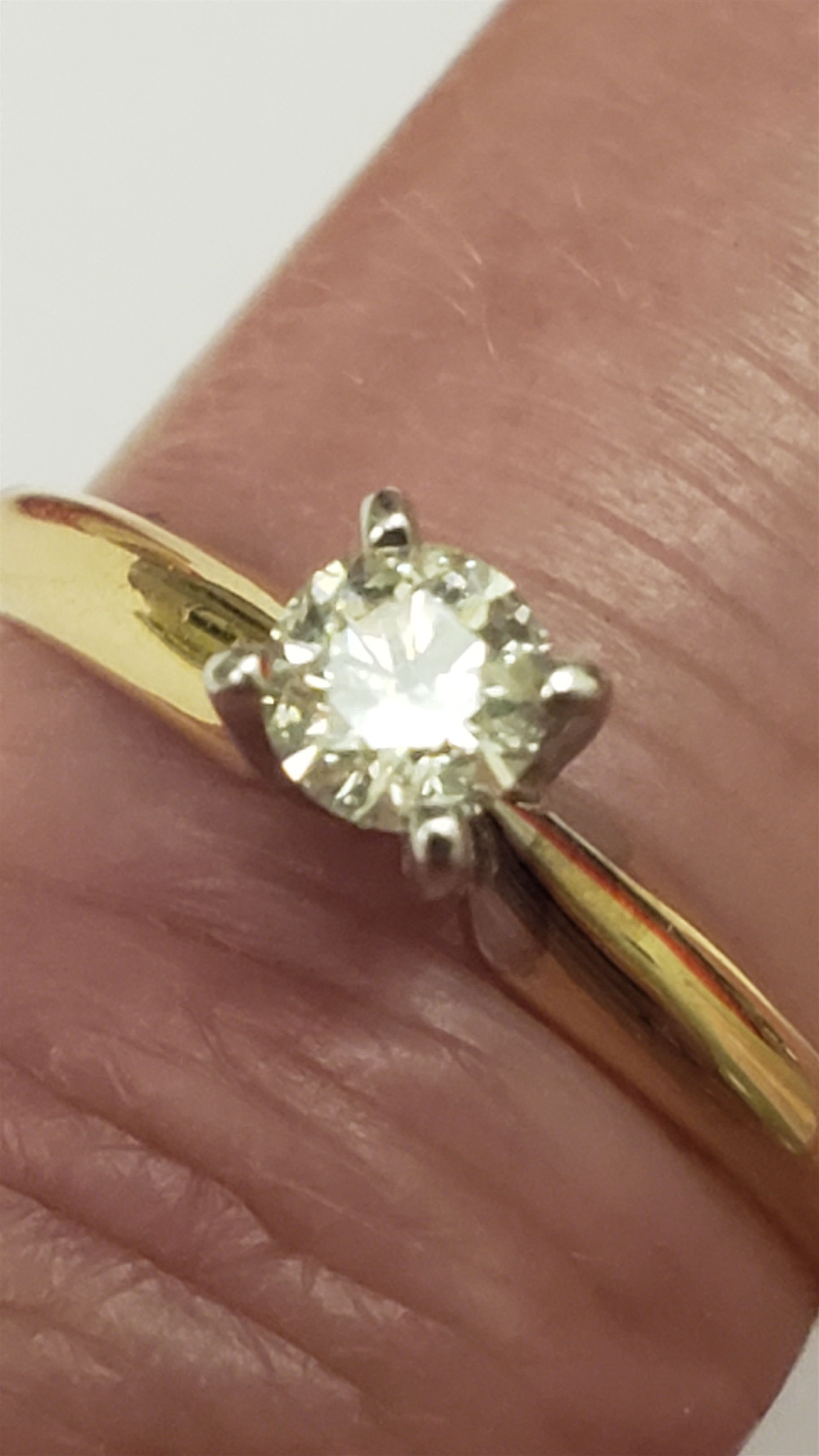 Other Estate 14k gold .25ct solitaire diamond engagement ring Size ONE SIZE - 5 Thumbnail