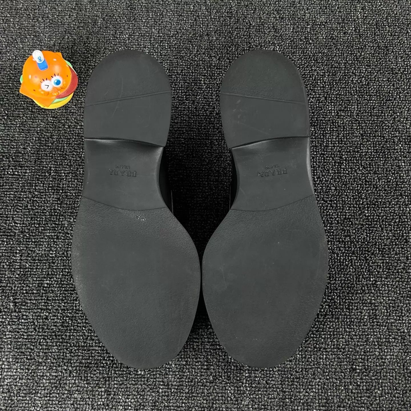 Prada Prada Black Leather Loafers Women's 35.5 Size US 5 / IT 35 - 6 Thumbnail