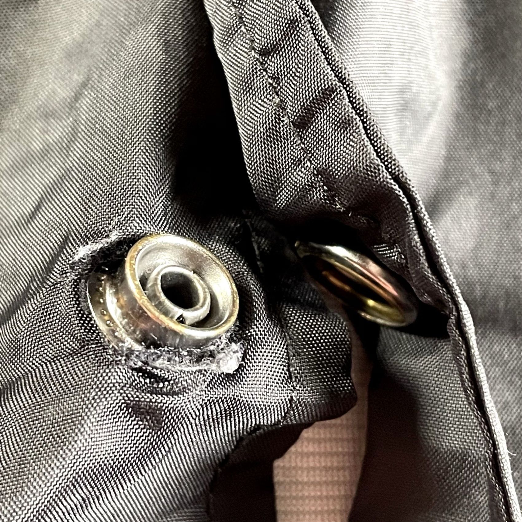 Vintage VINTAGE Independent Trucks Windbreaker Mens L Black Nylon Softshell Snap Coach's Jacket Size US L / EU 52-54 / 3 - 6 Thumbnail