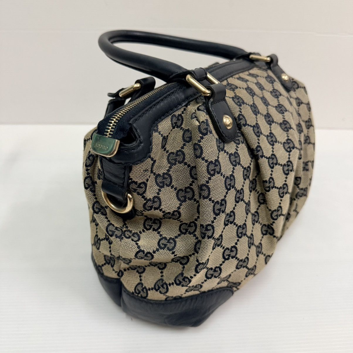 Gucci Gucci Monogram Shoulder Bag Size ONE SIZE - 3 Thumbnail
