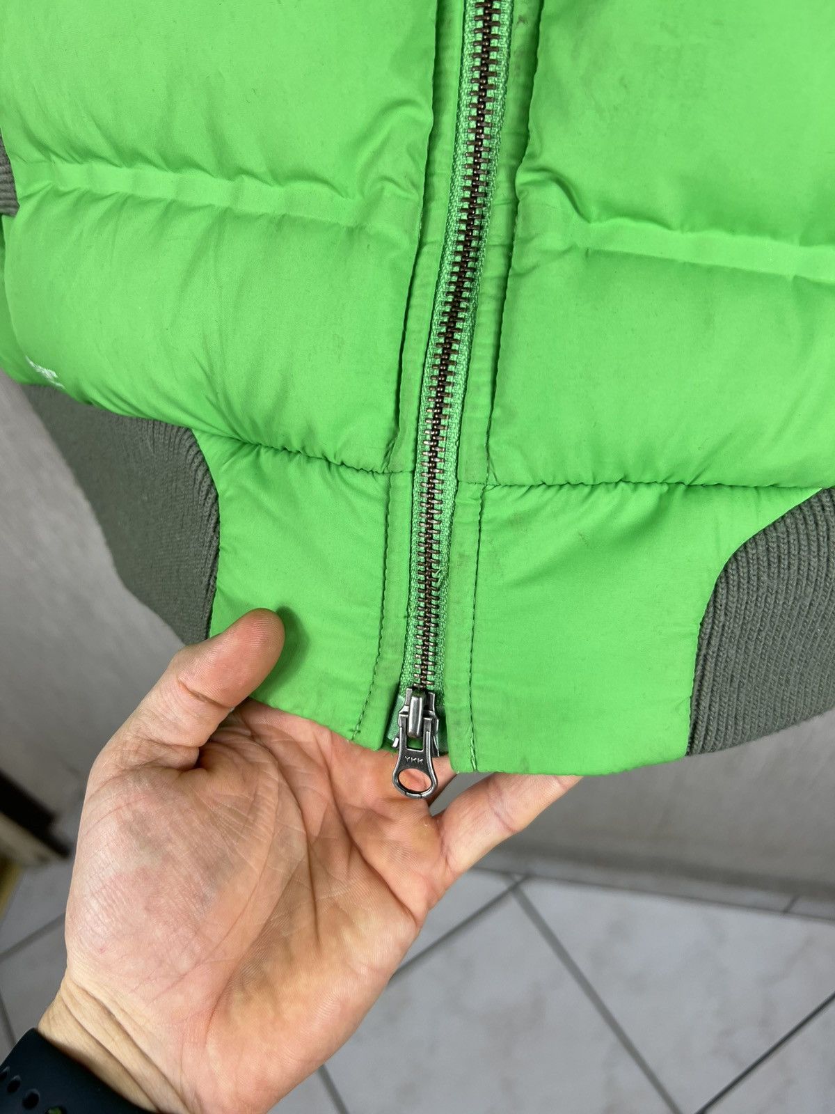 Nike ACG Vintage Nike ACG neon green y2k puffer goose down jacket Size US M / EU 48-50 / 2 - 15 Thumbnail