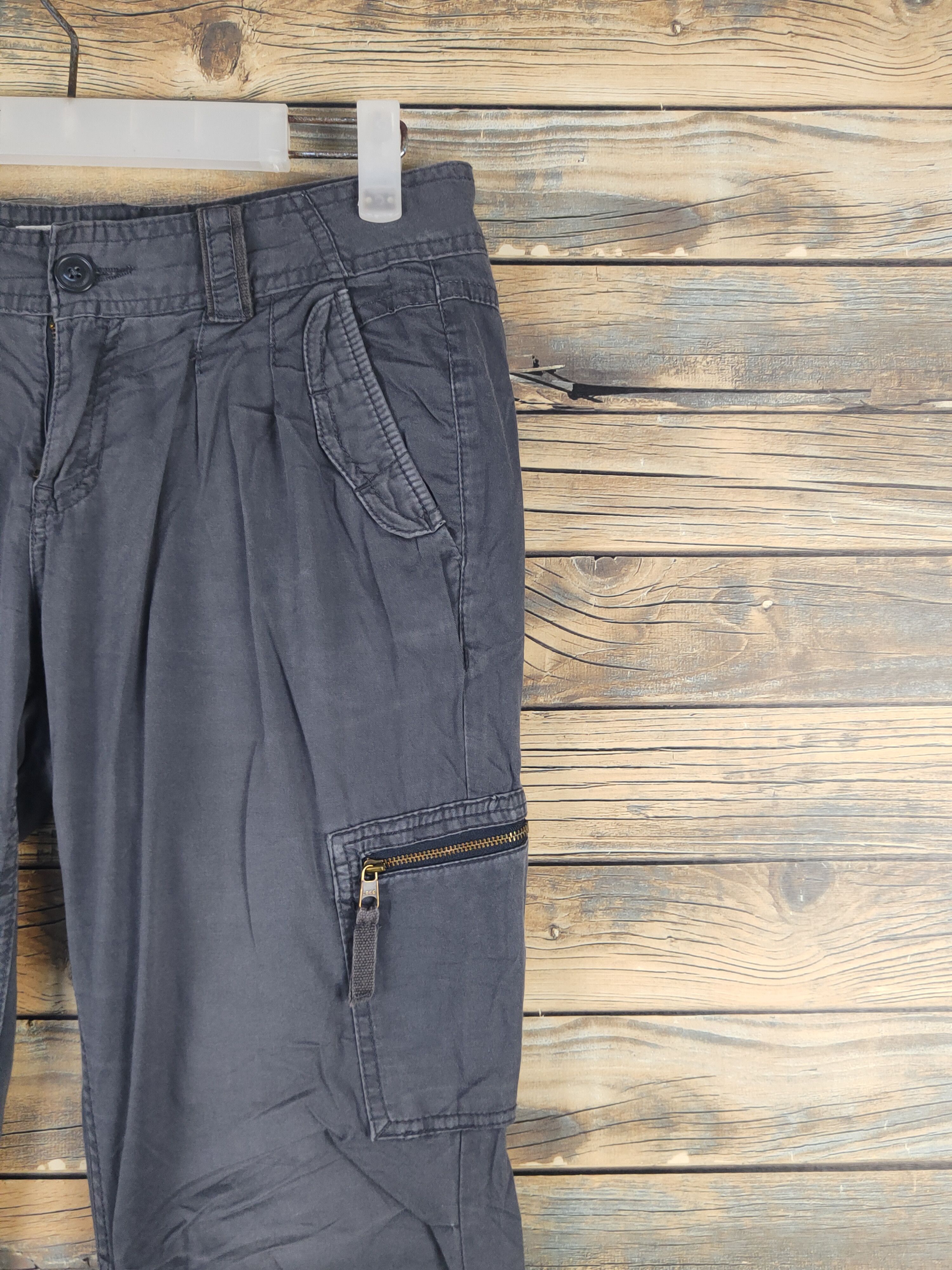 L.O.G.G. DL L.O.G.G H&M Dark Gray Multipocket Joggers #1575 Size 27" / US 4 / IT 40 - 5 Thumbnail