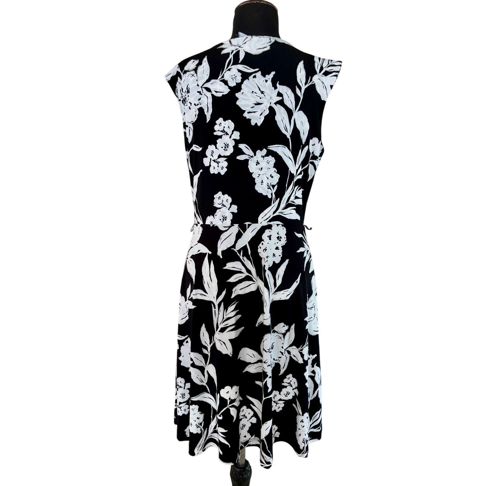 White House Black Market WHBM White House Black Market Faux Wrap Reversable Dress Size L / US 10 / IT 46 - 5 Thumbnail