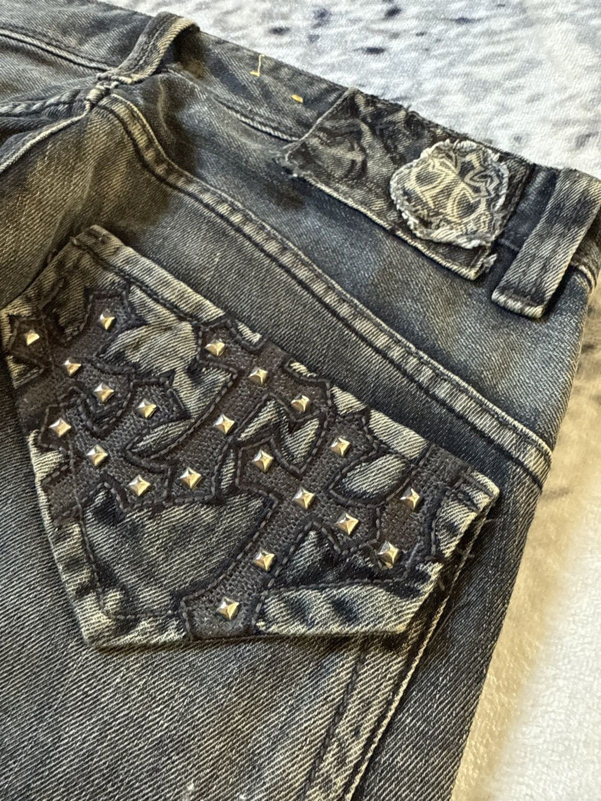 Japanese Brand ✝️ Embroidered Gothic Cross Gray Wash Jeans Pepe Brand Size US 32 / EU 48 - 7 Thumbnail
