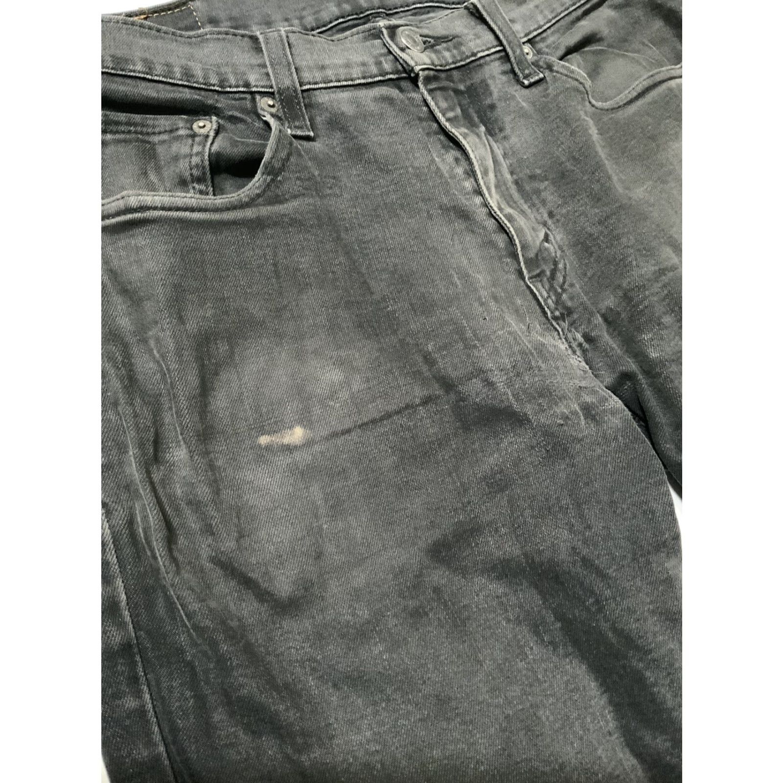 Levi's VINTAGE Levis 514 Slim Straight Black Patched Reworked Distressed Denim Jeans Sz. 32 Mens Slim 32 Black 30in Inseam Distressed Patchwork Size US 32 / EU 48 - 6 Thumbnail