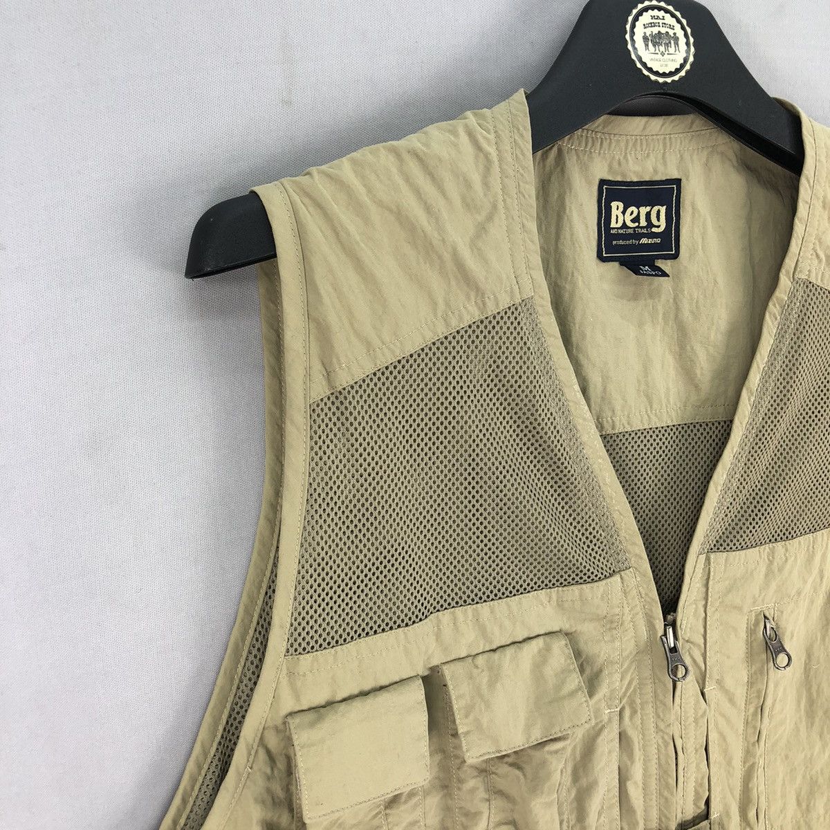 Mizuno Vintage 90's Berg x Mizuno Muti Pocket Vest Outdoor Gear Size US M / EU 48-50 / 2 - 2 Thumbnail