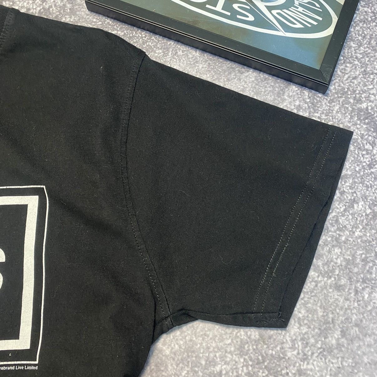 Band Tees Vintage Oasis 2016 Box Logo Rock band black tee Size US M / EU 48-50 / 2 - 5 Thumbnail