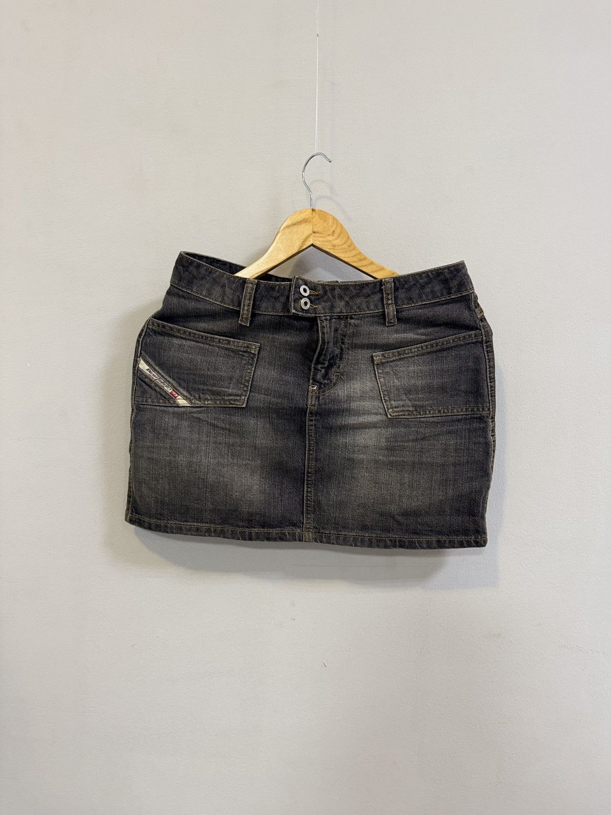 Vintage 90’s / Y2K Blue Denim Diesel Skirt