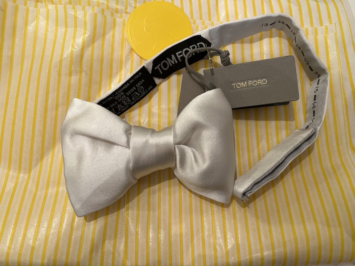 Tom Ford TOM FORD satin-finish silk bow tie white Size ONE SIZE - 4 Thumbnail
