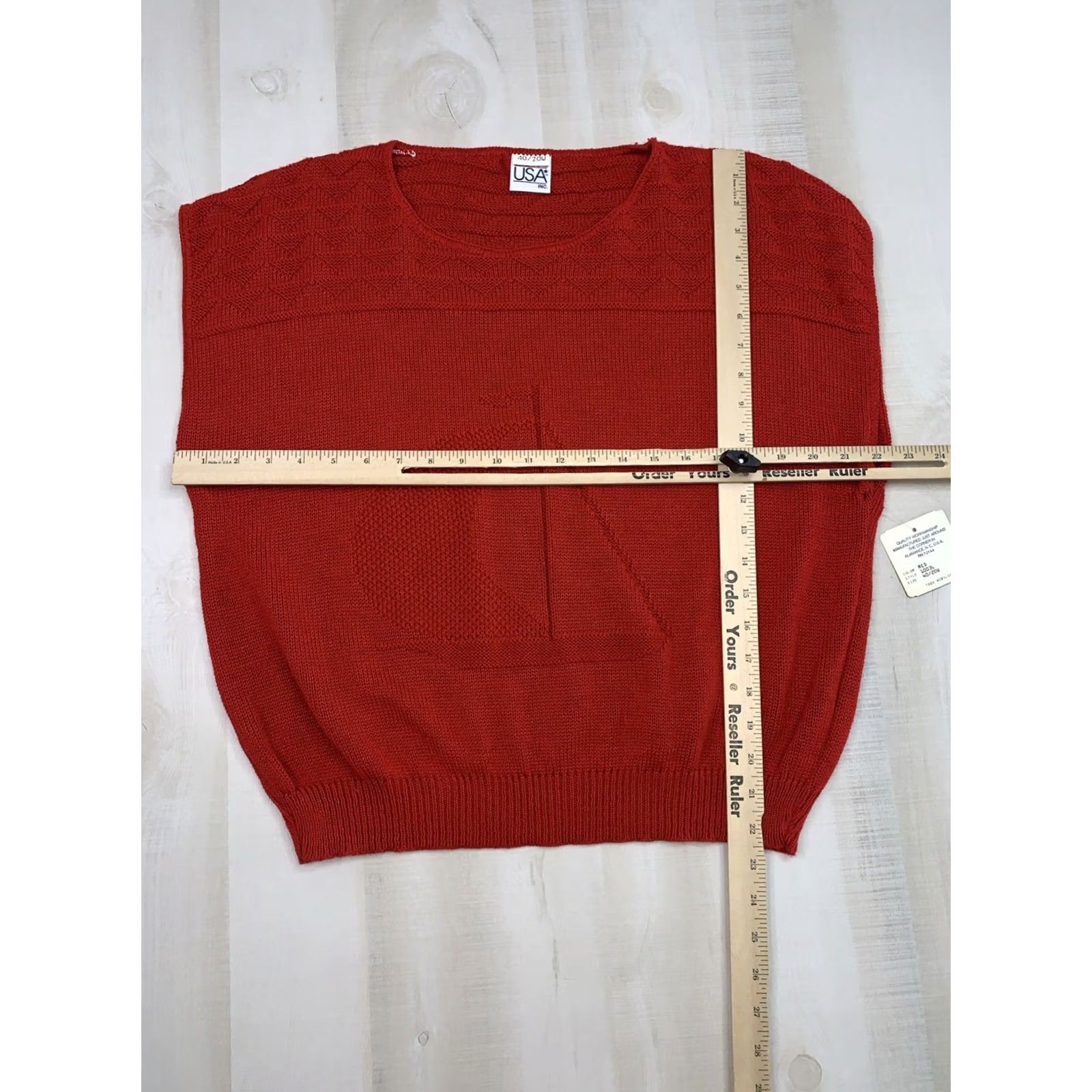 Nautica VINTAGE Sweaters USA Inc. Red Sailboat Knit Top Nautical Casual Sleeveless Round Neck Pullover 90s Women L Red Knit 80s-90s NWT Size L / US 10 / IT 46 - 5 Thumbnail